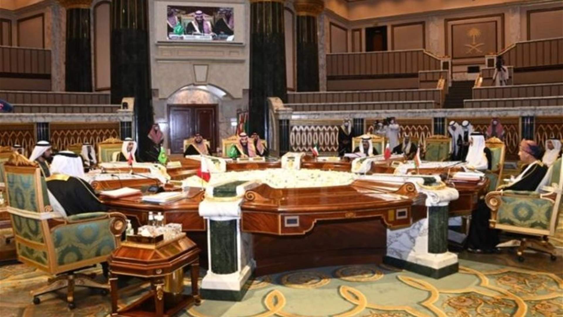 قمة دول الخليج تقول إن أي اعتداء على أي منها "هو اعتداء عليها كلها"