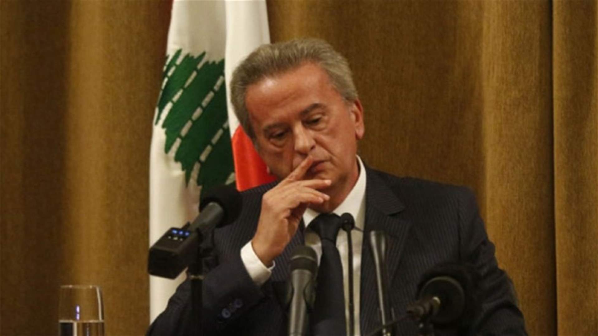 المركزي: لجم الدولار عبر تعظيم خسائر المجتمع (الأخبار)