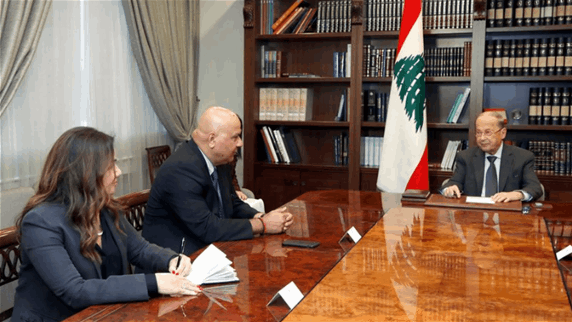 عون: الحكومة ستفي بالتزاماتها لانجاز مشاريع يمولها البنك الدولي