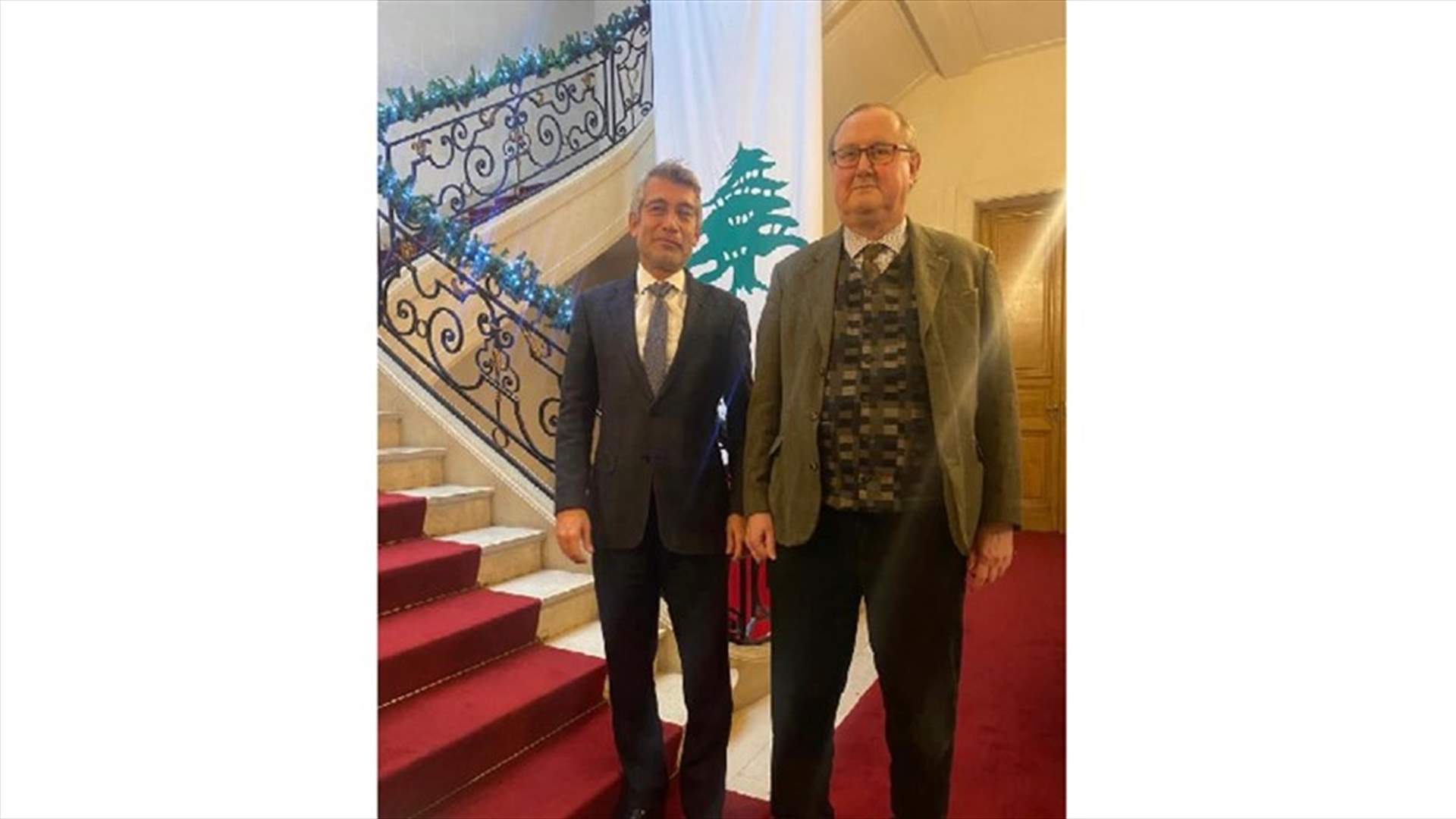 اجتماع بين فياض ودوكان.... وتأكيد على دعم فرنسا لملف لبنان لدى البنك الدولي