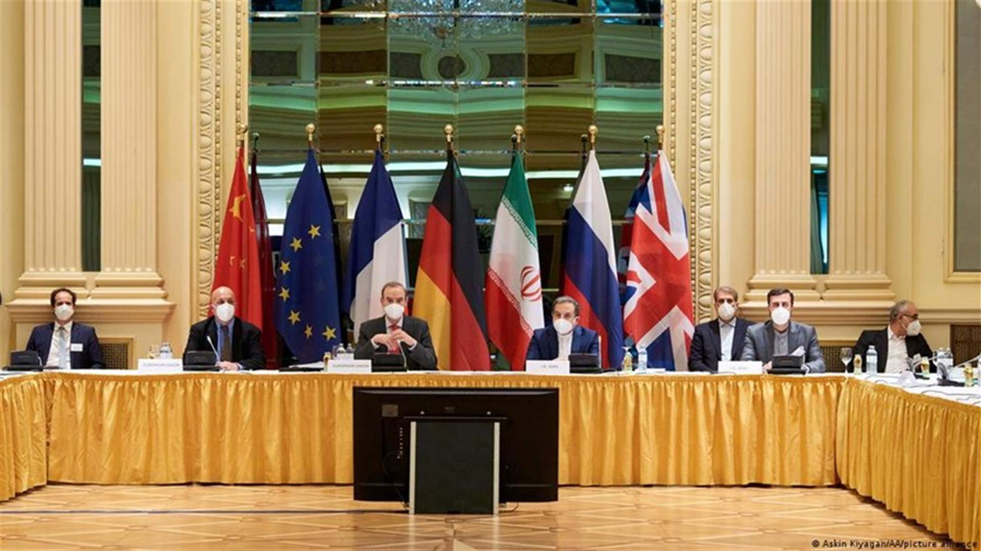 المفاوضون حول البرنامج النووي الإيراني يجتمعون في فيينا قبل إعادة تعليق المحادثات