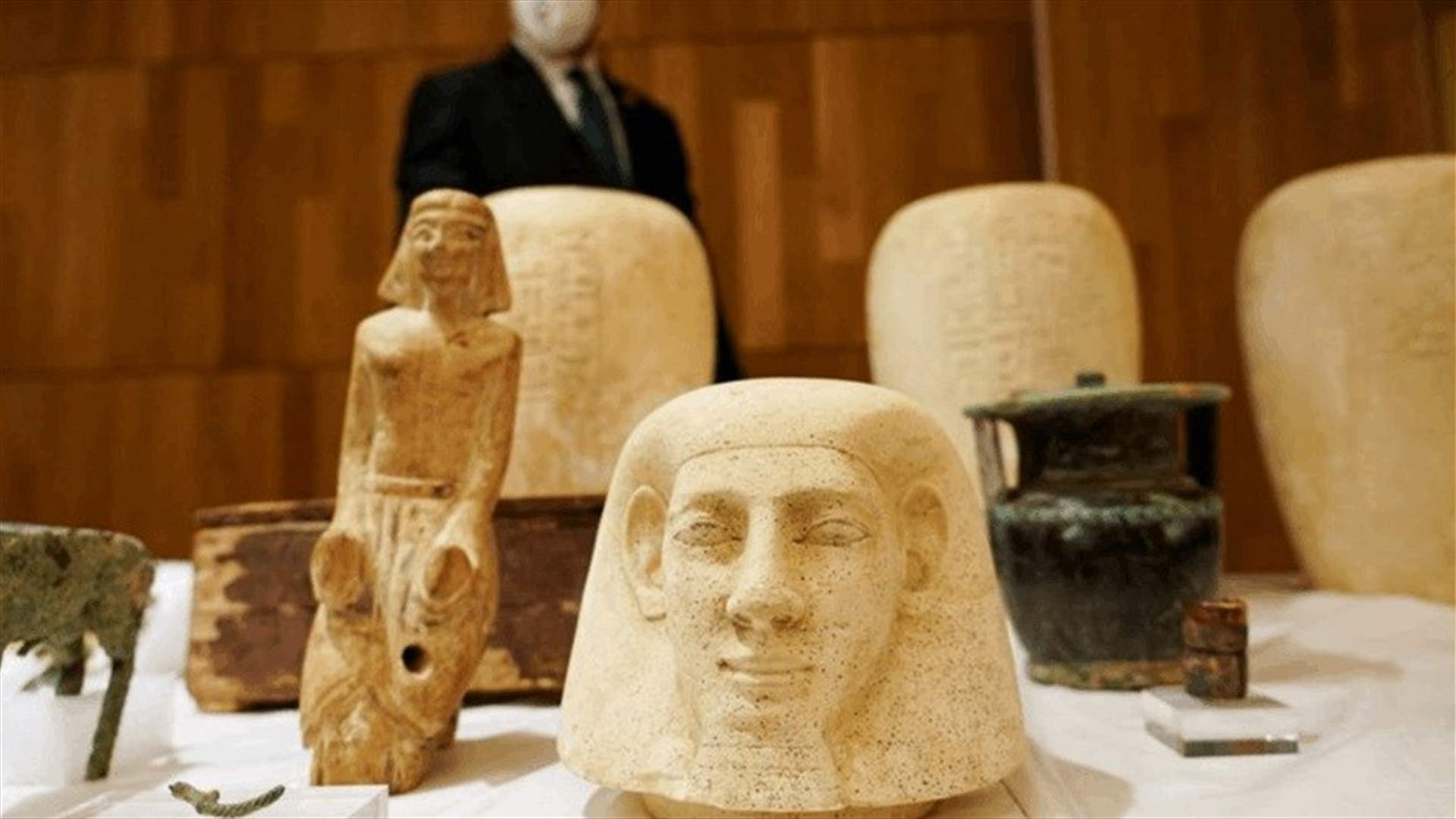 السلطات المصرية تستعيد 36 قطعة أثرية مسروقة من إسبانيا