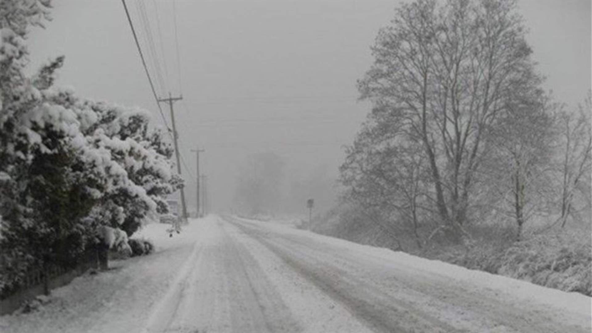 Snow cuts off mountainous roads in Lebanon