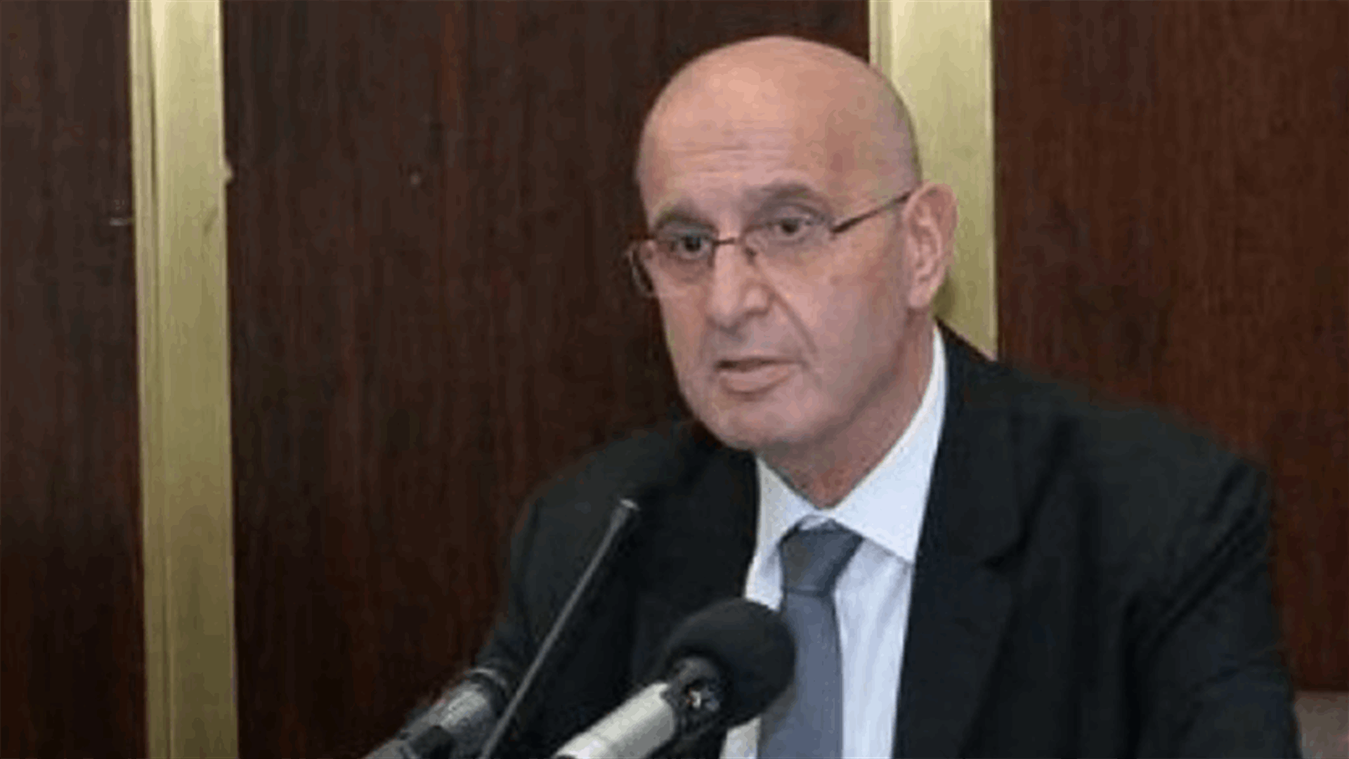 عراجي ينبّه من الوضع الوبائي...