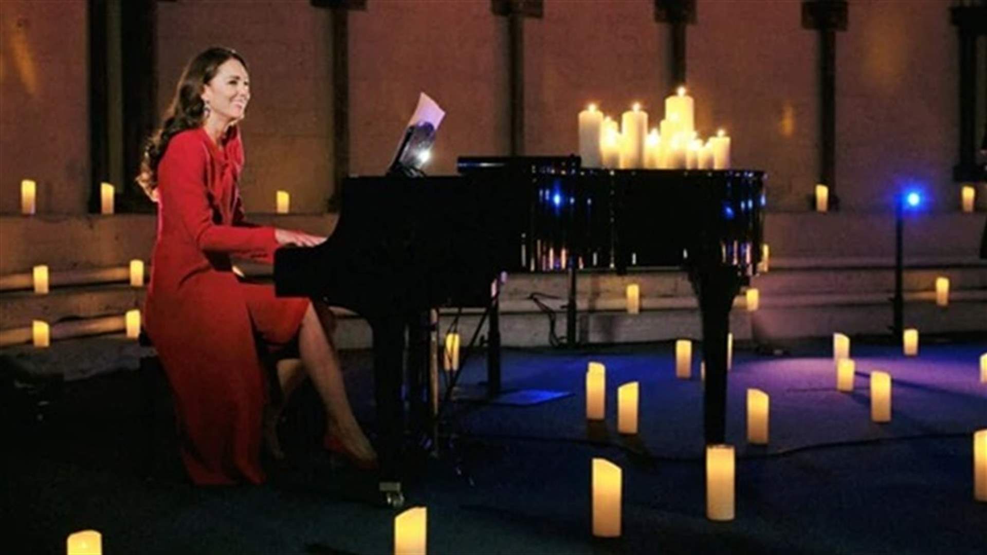 للمرّة الأولى...كيت ميدلتون تعزف البيانو أمام الجمهور في عيد الميلاد (فيديو)
