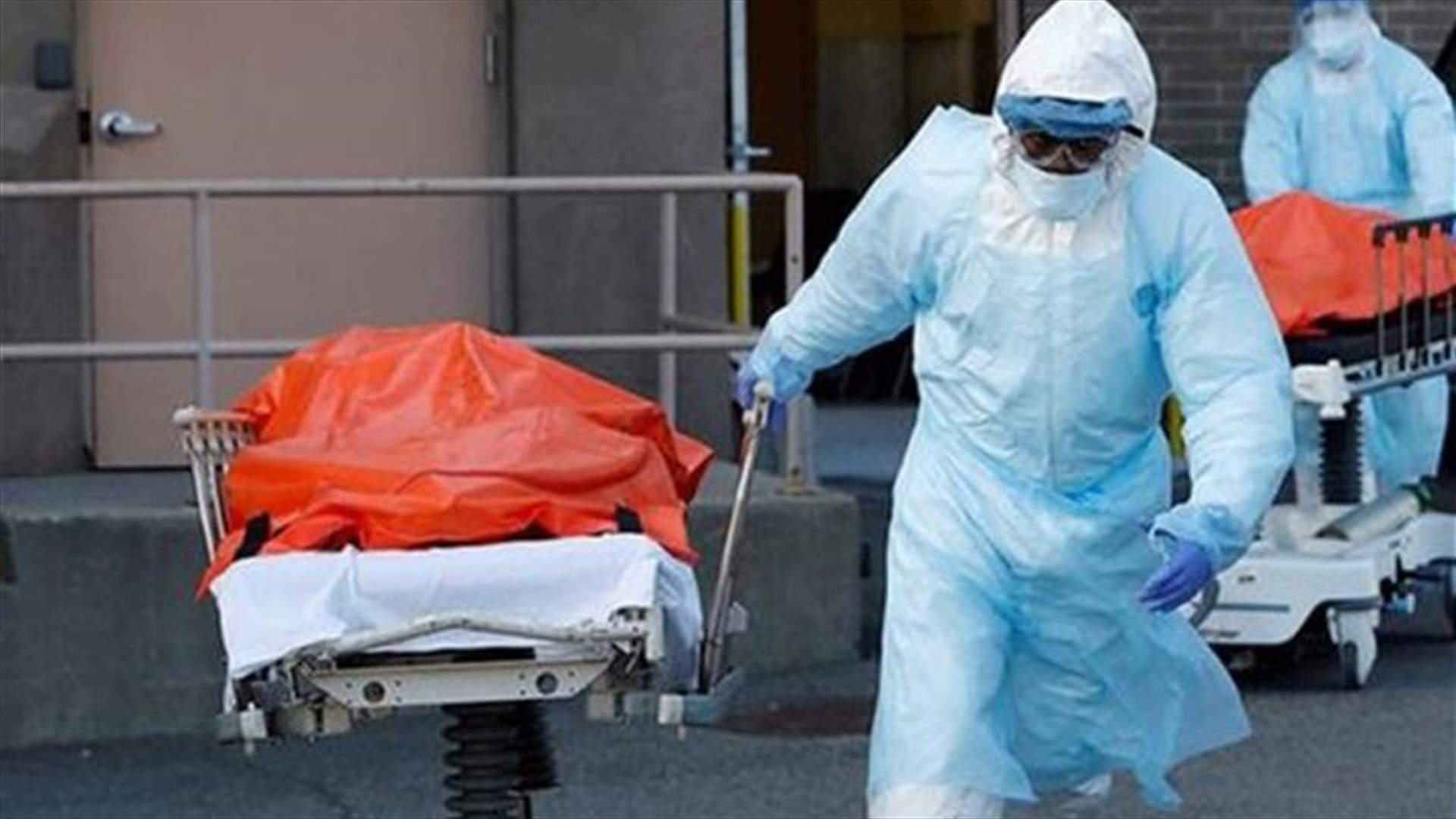 Australia records first Omicron death, authorities stick to reopening plan