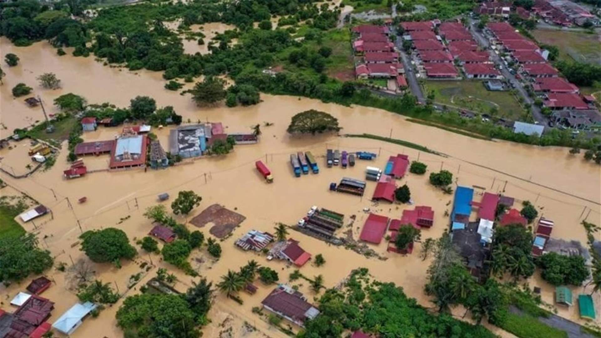 Floods hit seven states in Malaysia, thousands more evacuated