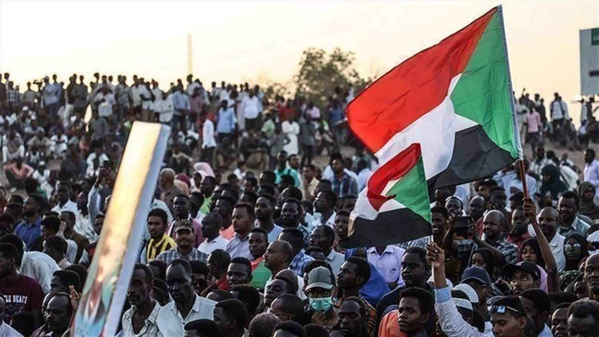 إنتشار أمني مكثف في شوارع الخرطوم قبيل تظاهرات مقررة ضد الإنقلاب