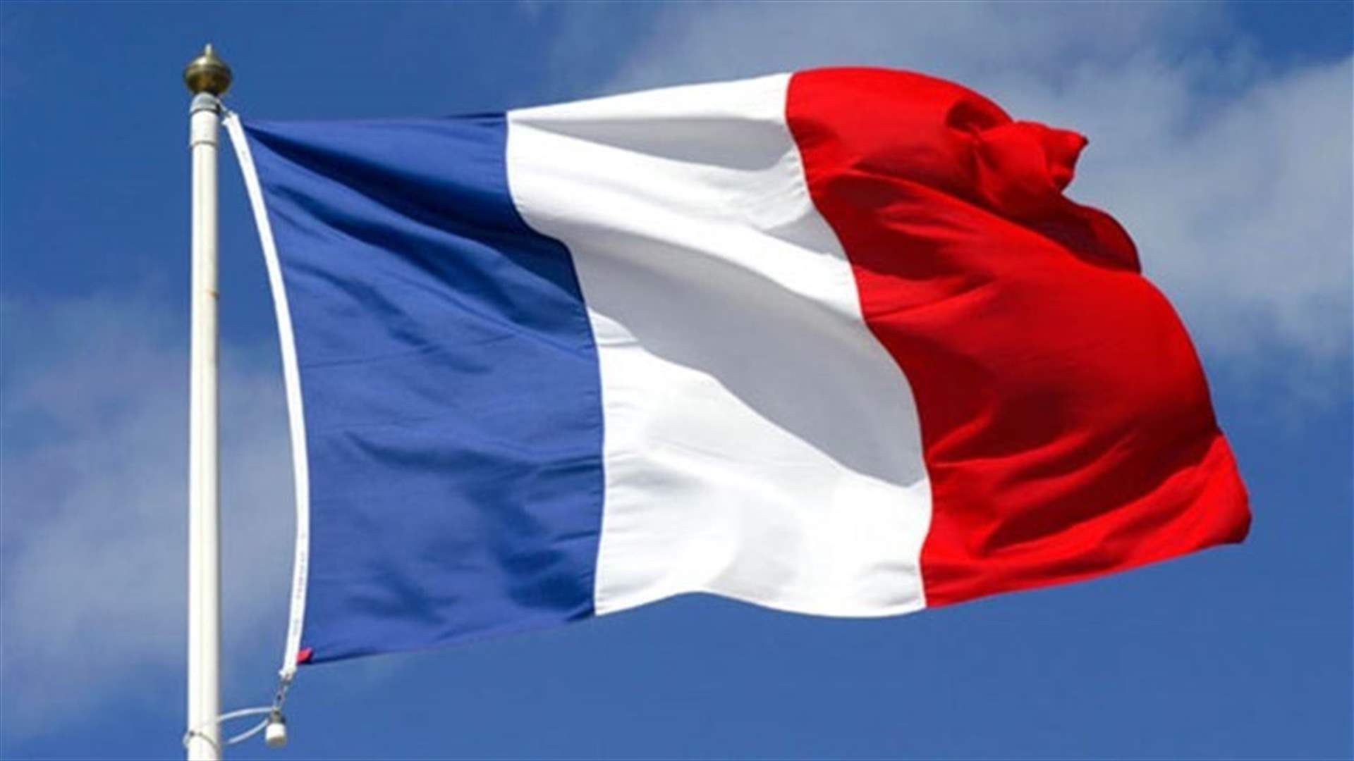 France vows to go ahead with vaccine pass despite parliamentary glitch