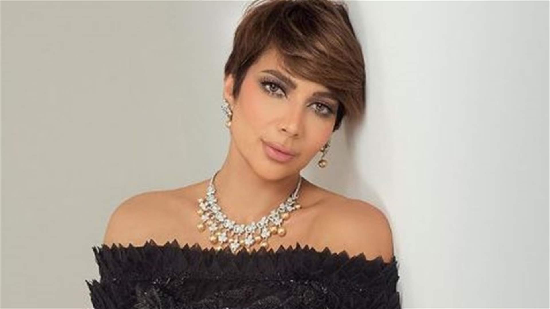 أصالة نصري على الدراجة الناريّة مع زوجها في باريس... حبّ من نوع آخر