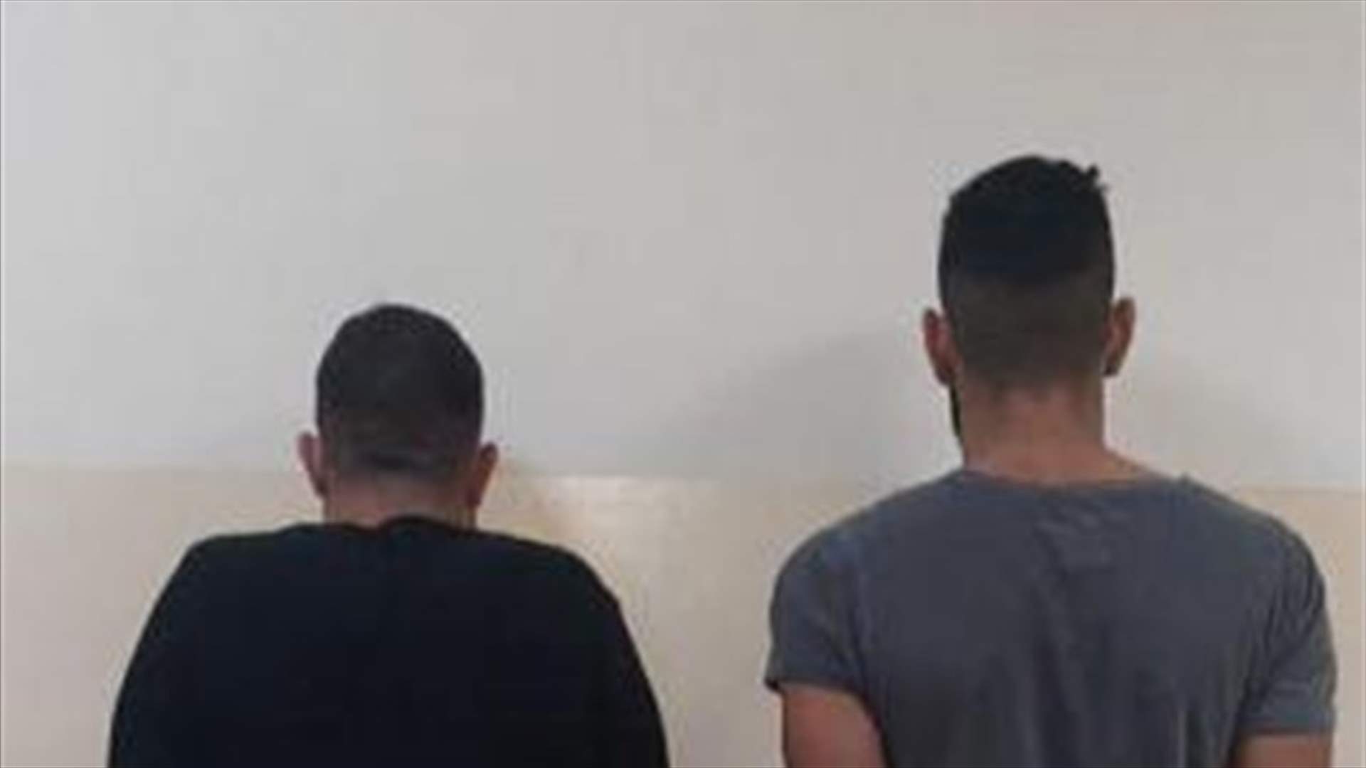 استوحيا من أحد الأفلام وهدّدا أحد الاشخاص بتفجير عبوة ناسفة ...وشعبة المعلومات أوقفتهما (صور وفيديو)