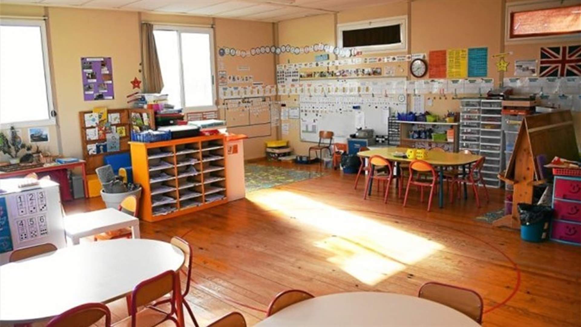 French teachers strike over chaotic COVID-19 strategy for schools