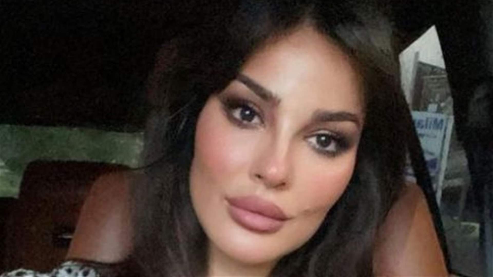 نادين نسيب نجيم تسخر من أزمة الكهرباء: "بتكوني عم تقصقصي بزر بينزعولك سهرتك"