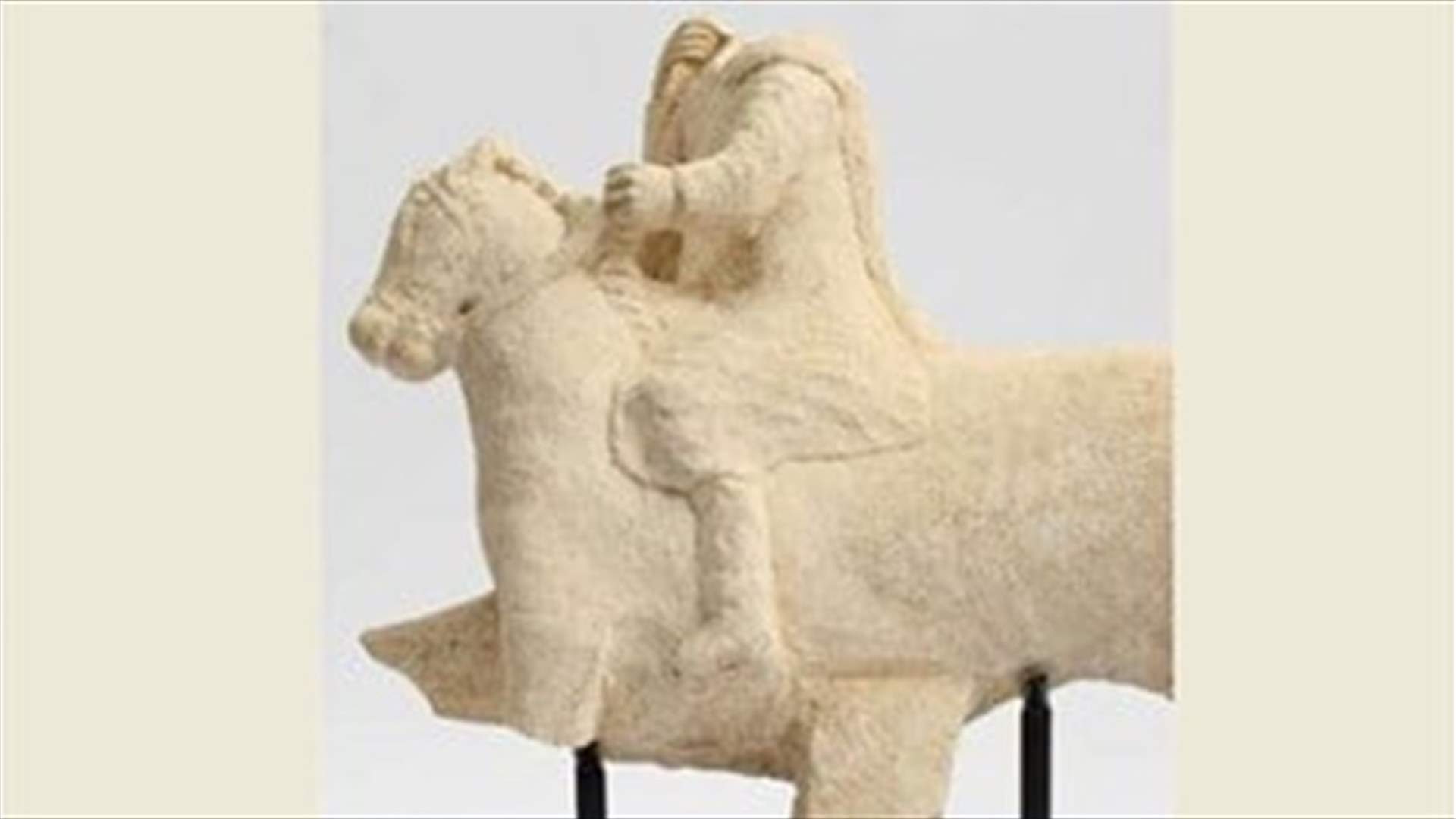 Lebanese museum returns artefacts from Syria's ancient city of Palmyra