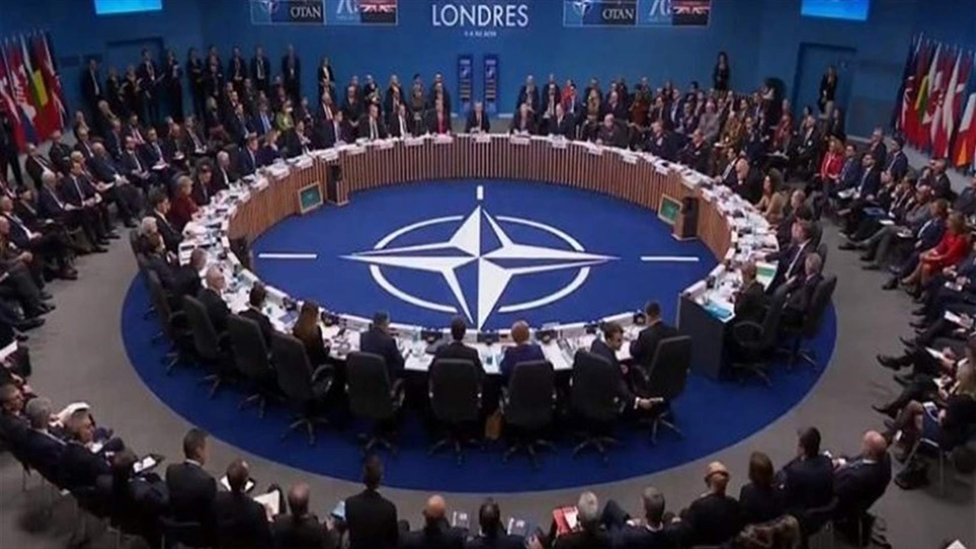 NATO sends ships and jets to eastern Europe in Ukraine crisis