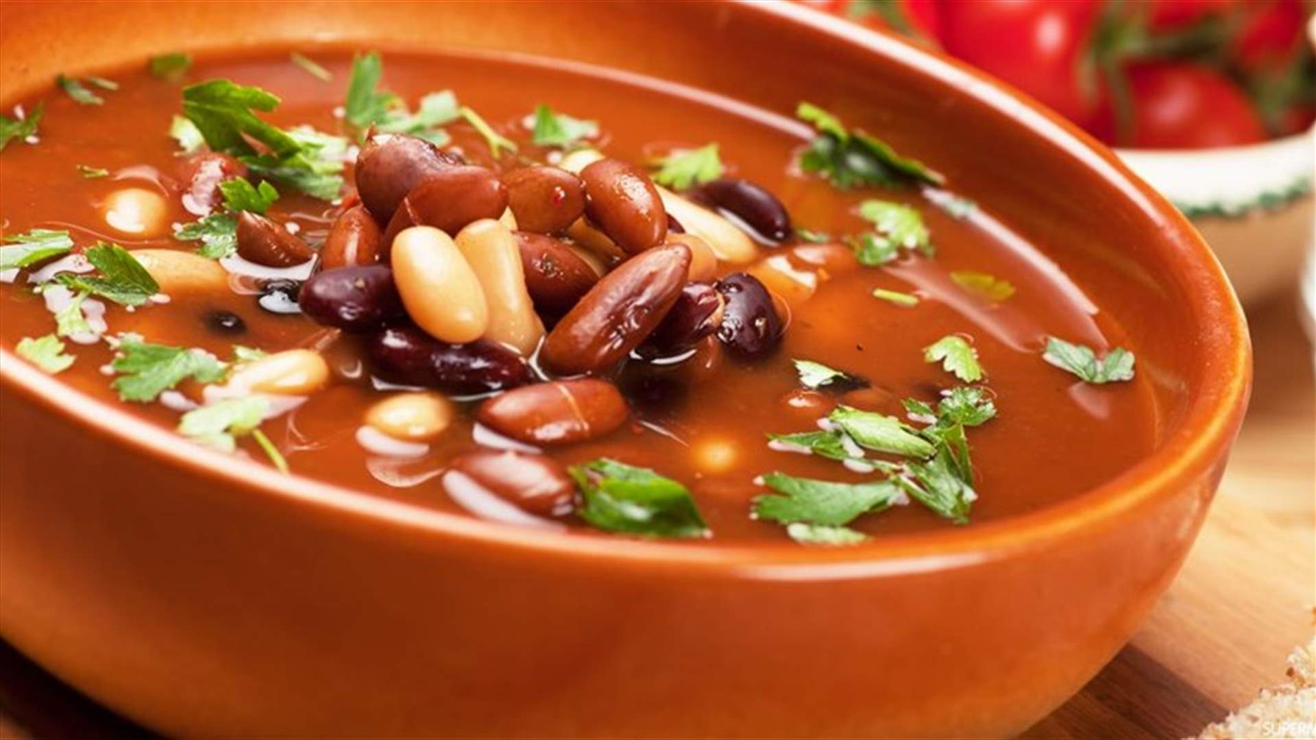 شوربة الفاصوليا... وصفة لذيذة ومثالية للطقس البارد