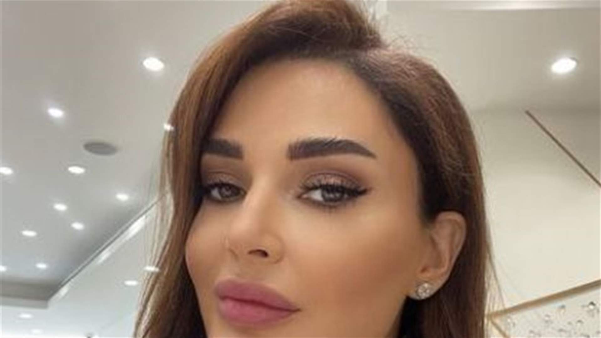 آلاف الإعجابات على صور ابنة سيرين عبد النور