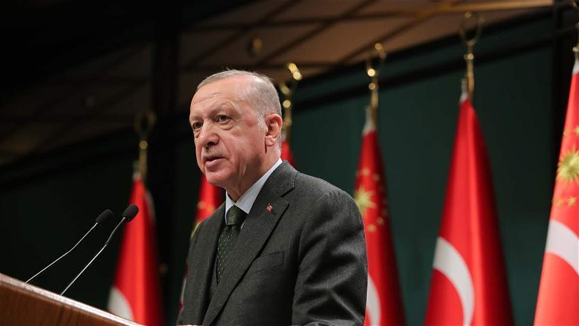 أردوغان يجدد استعداده للمساعدة في حل الأزمة بين أوكرانيا وروسيا وزيلينسكي يرحب