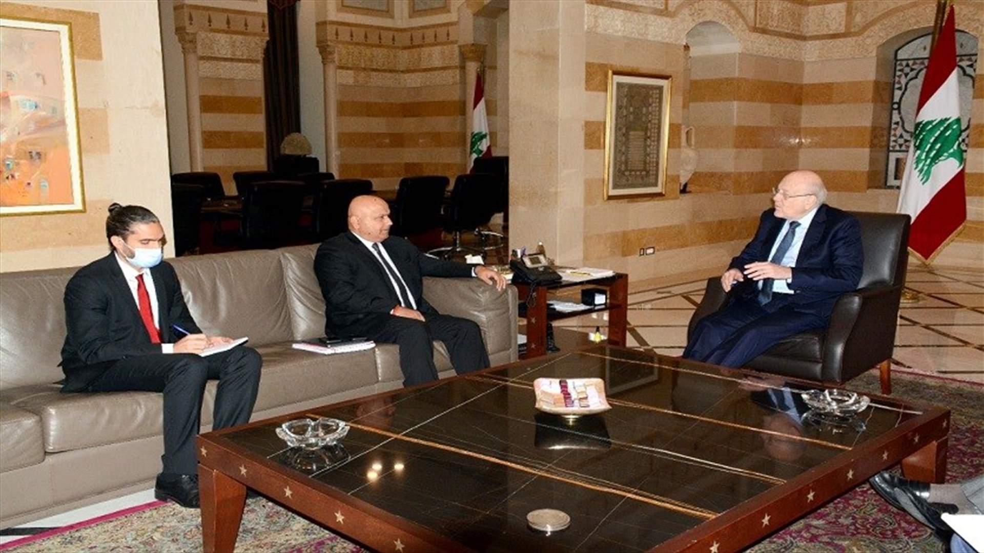 Mikati chairs meeting for state budget, meets Kumar Jha