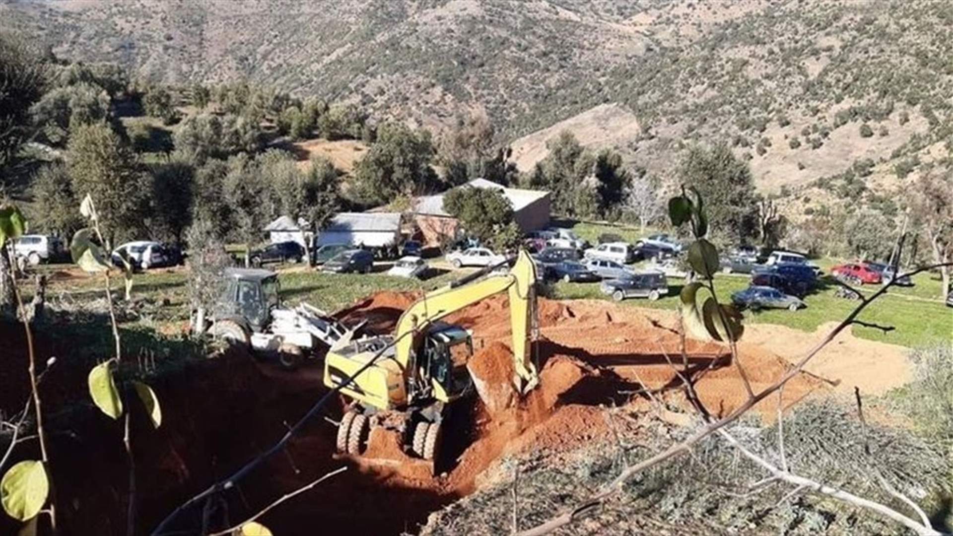 Moroccan rescuers edge closer to child trapped in well