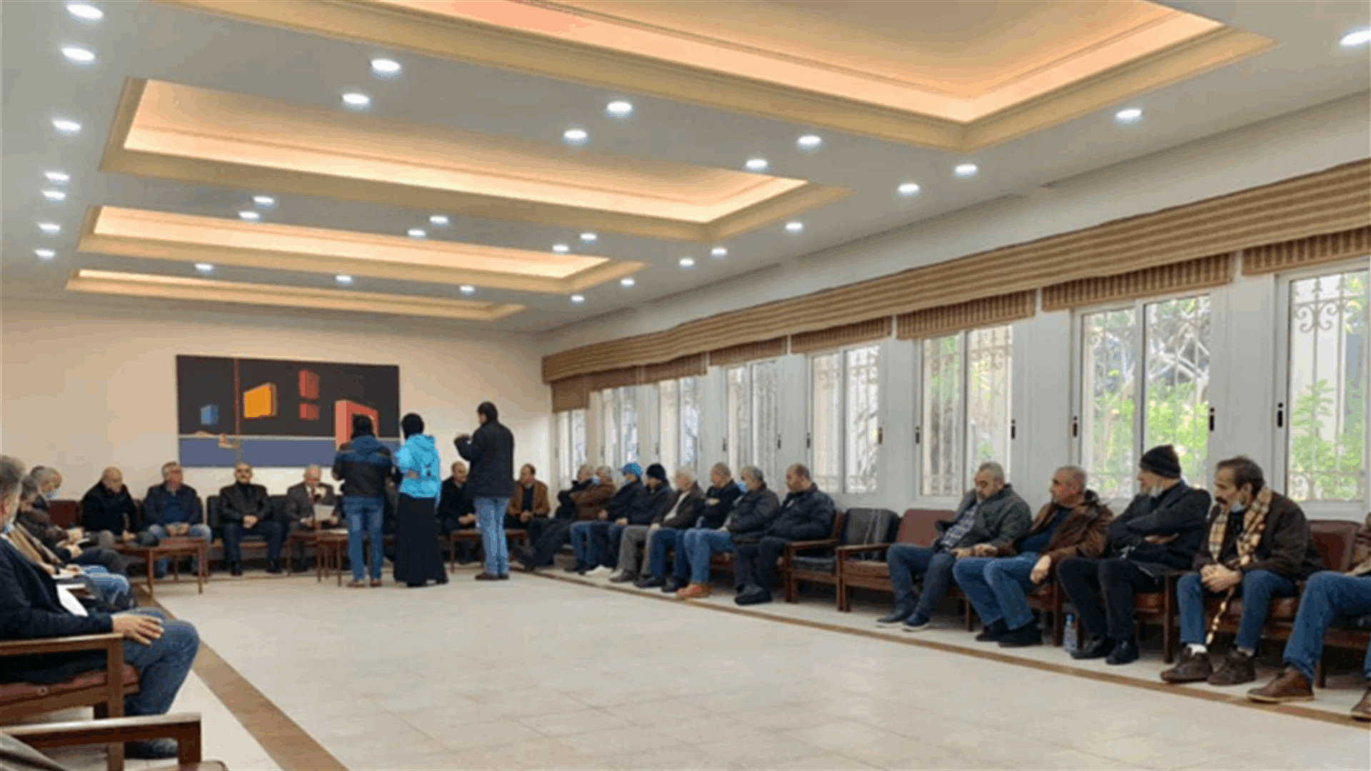 متقاعدو قوى الامن: نرفض المس برواتبنا
