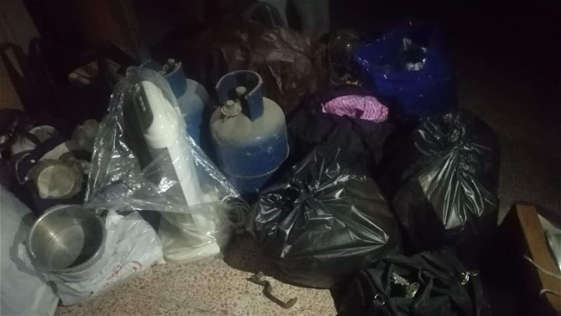 اهالي الزاهرية يحبطون عملية سرقة منازل في المنطقة