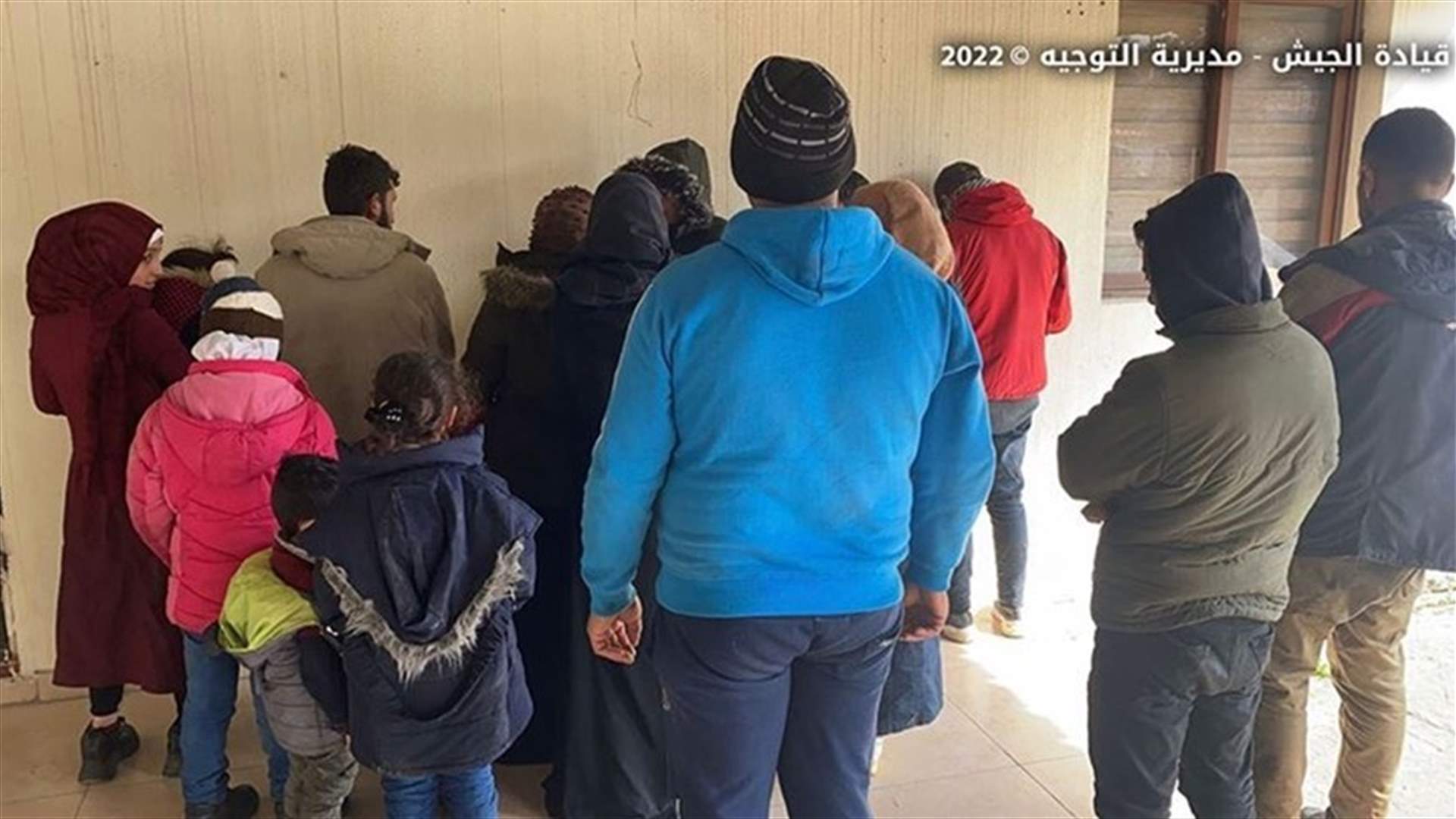 الجيش: إحباط عملية تهريب 19 شخصاً من التابعية السورية عن طريق البحر