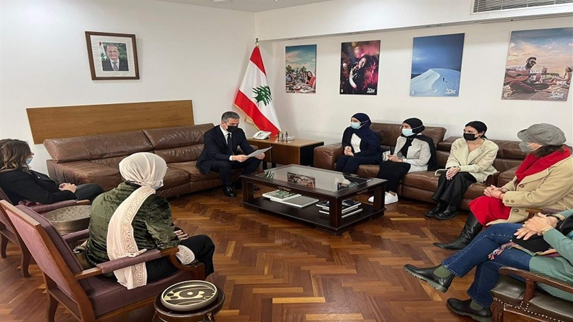 نصار التقى وفد خريجي قسم الإرشاد السياحي في "اللبنانية"