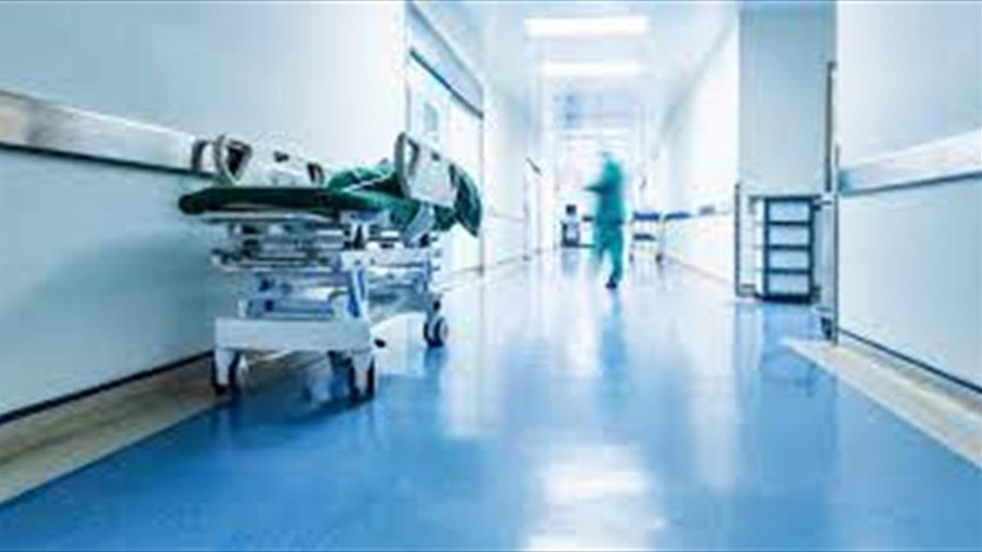 يتسلل ليلا إلى غرف المرضى داخل أحد المستشفيات بهدف السرقة...