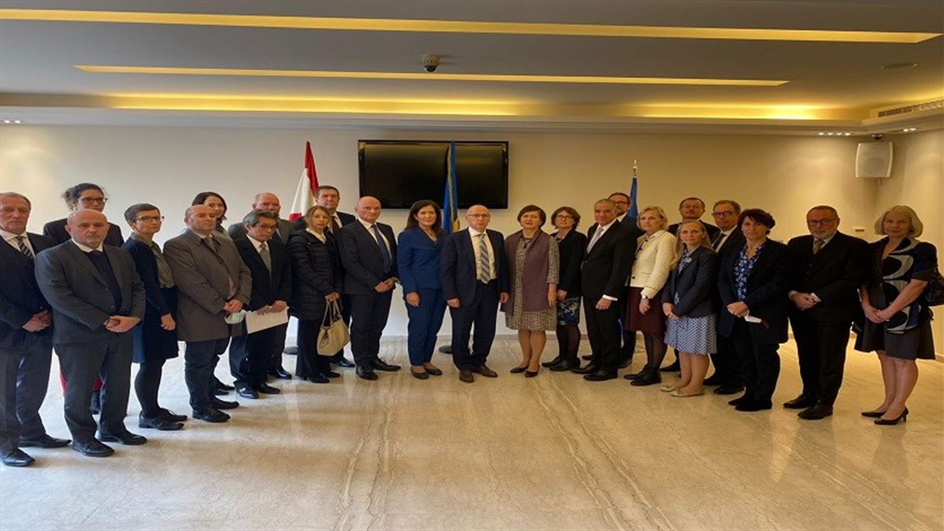 سفارة أوكرانيا استضافت مجموعة الدول السبع وسفراء الاتحاد الأوروبي في لبنان...