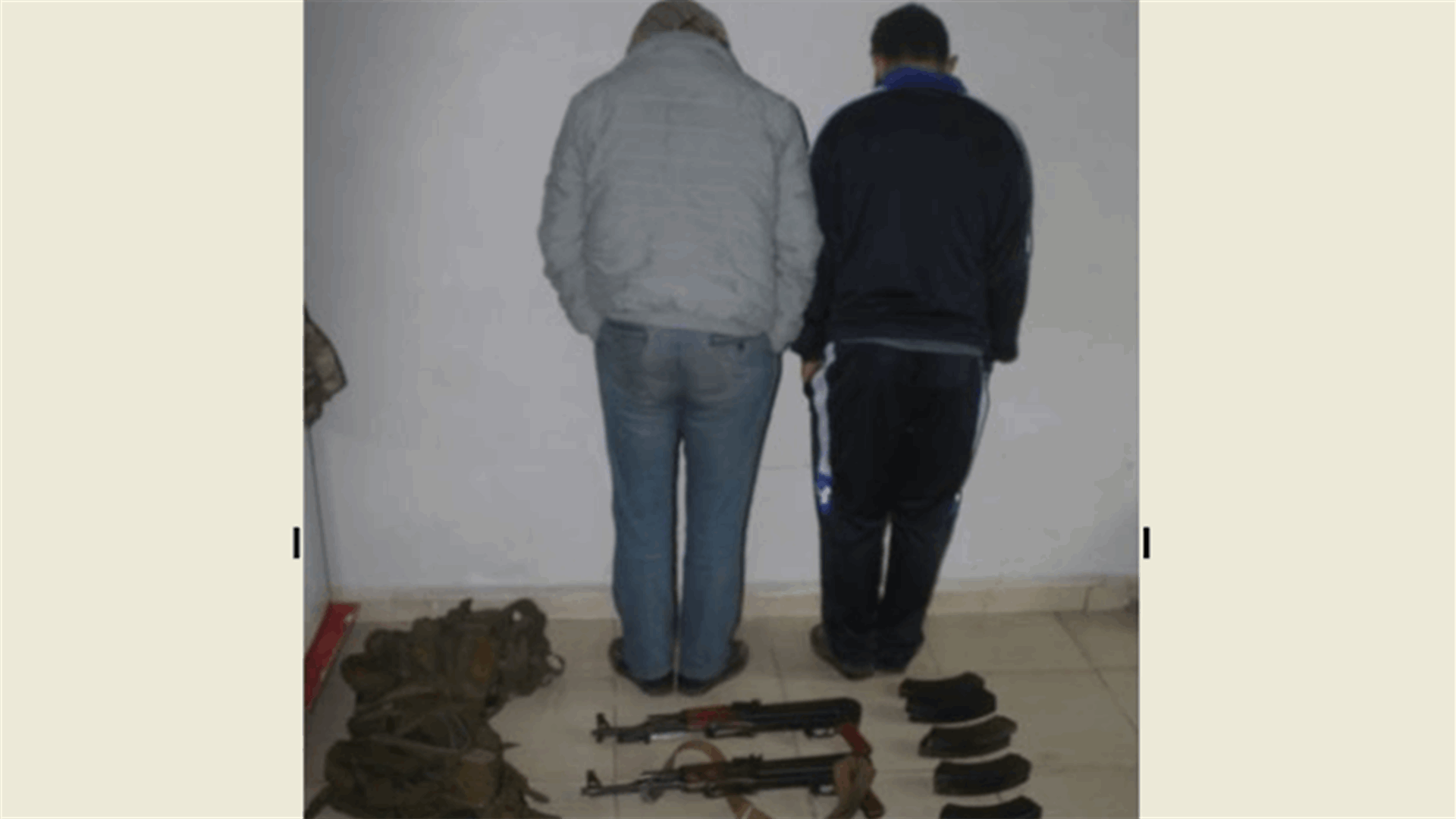 الجيش: دهم منازل مطلوبين في الهرمل وتوقيف مواطن في منطقة الغبيري