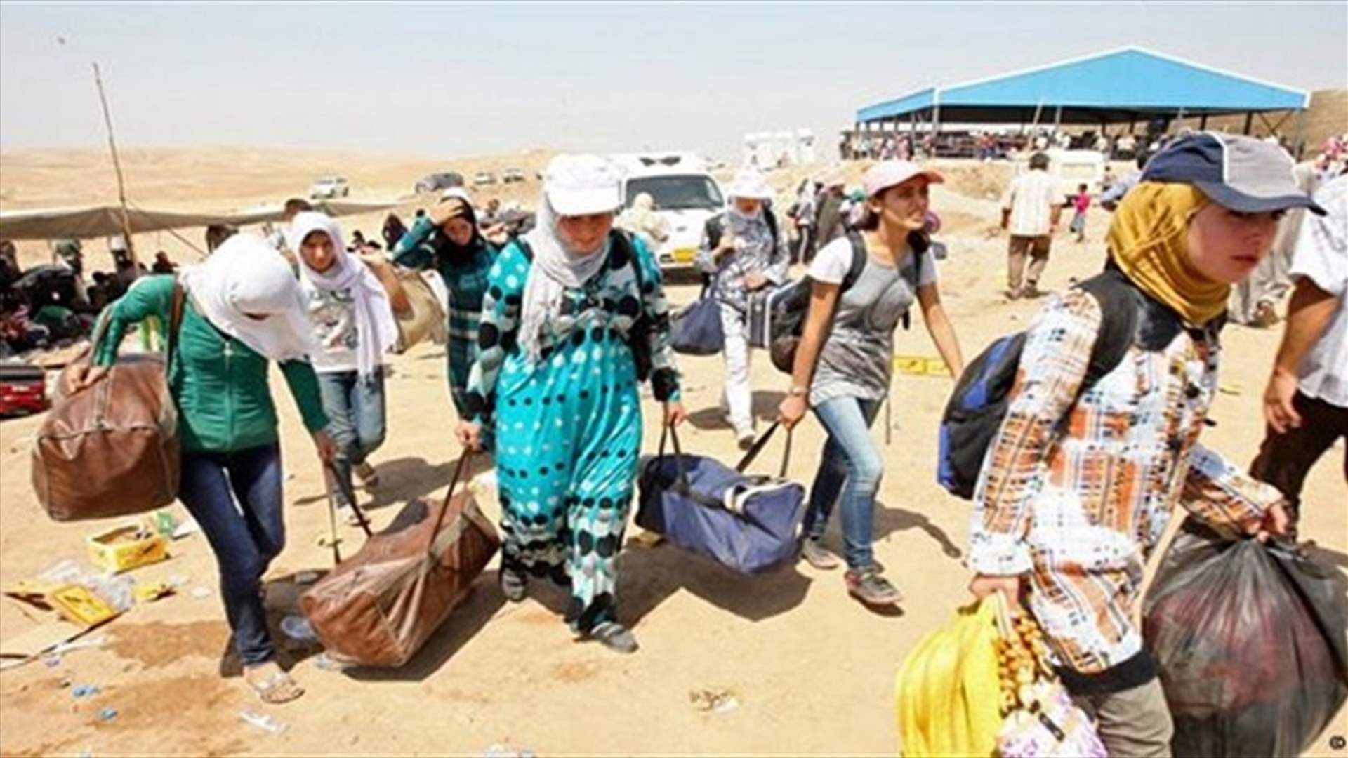 800 لاجئ عراقي يغادرون سوريا إلى بلادهم