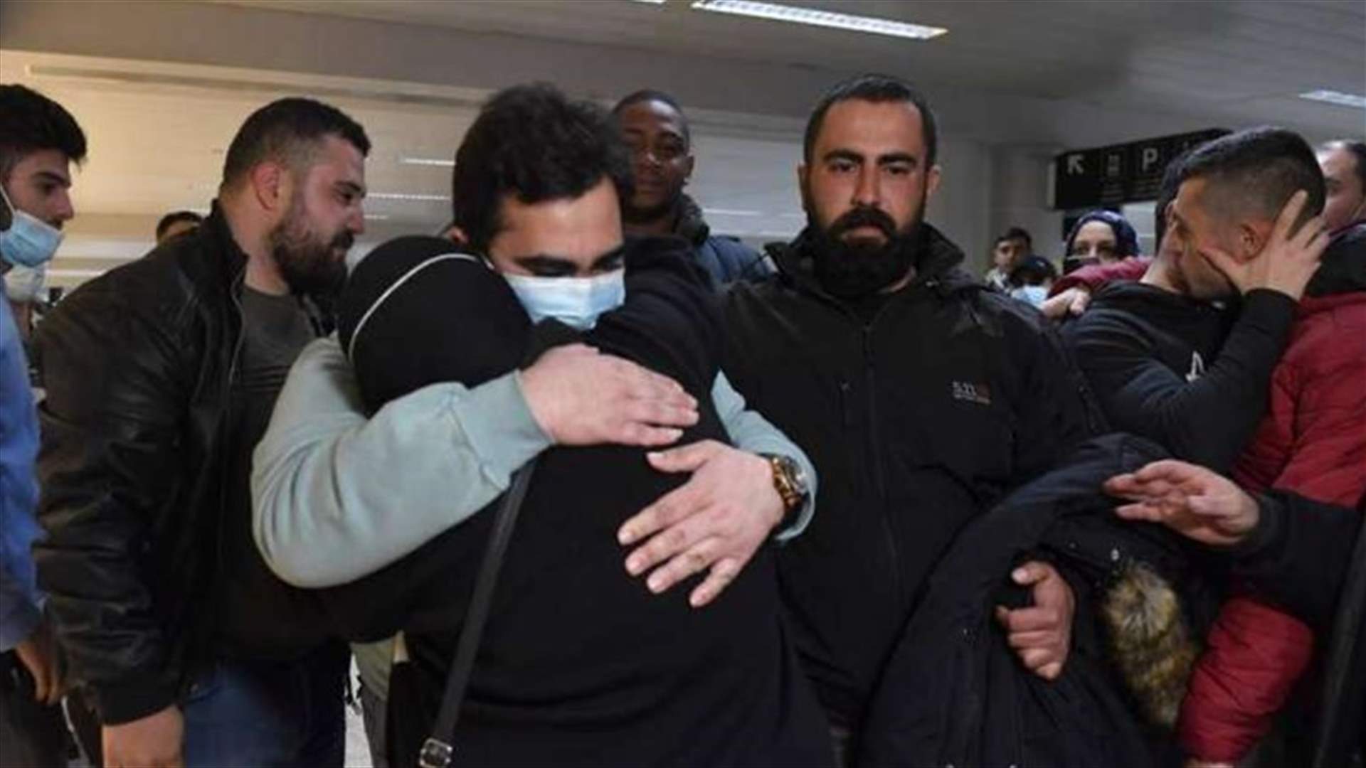الهيئة العليا للإغاثة: ما يفوق المئة لبناني يصلون غدا من أوكرانيا إلى بيروت