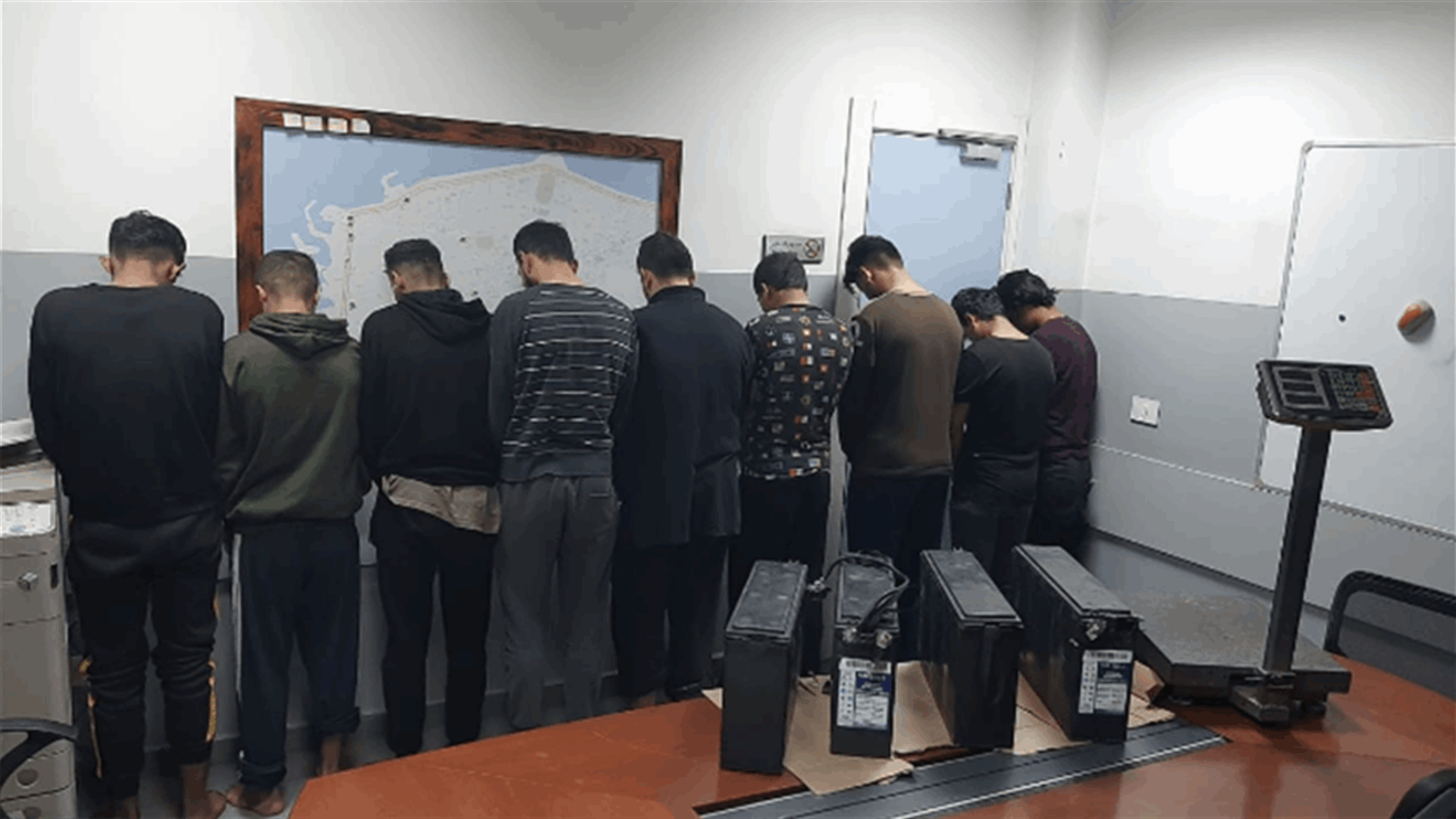قوى الأمن: توقيف عصابة سرقة بطاريات وأجهزة تسجيل