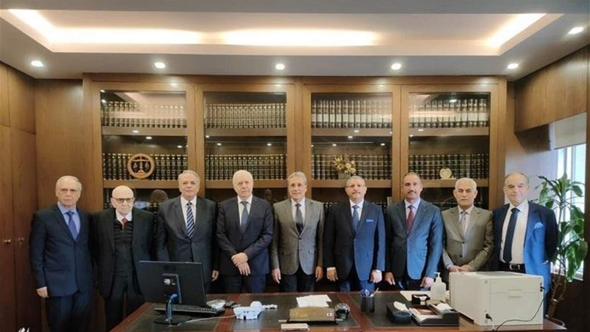 العراق يدعم قضاة لبنان بتبرّعات ماليّة لتجاوز الأزمة الاقتصاديّة