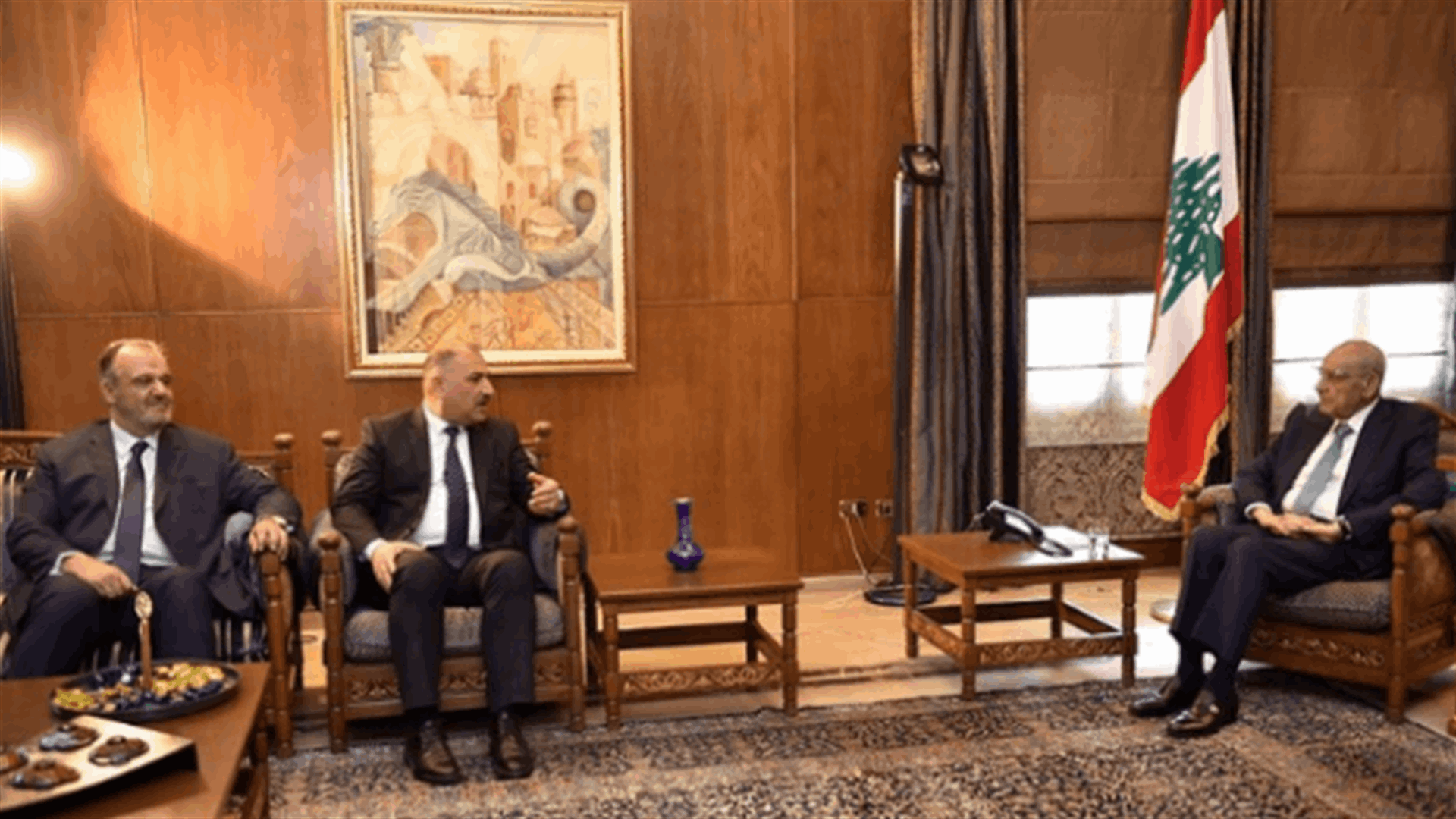 بري التقى وزير خارجية الجزائر ووزير الصناعة العراقي