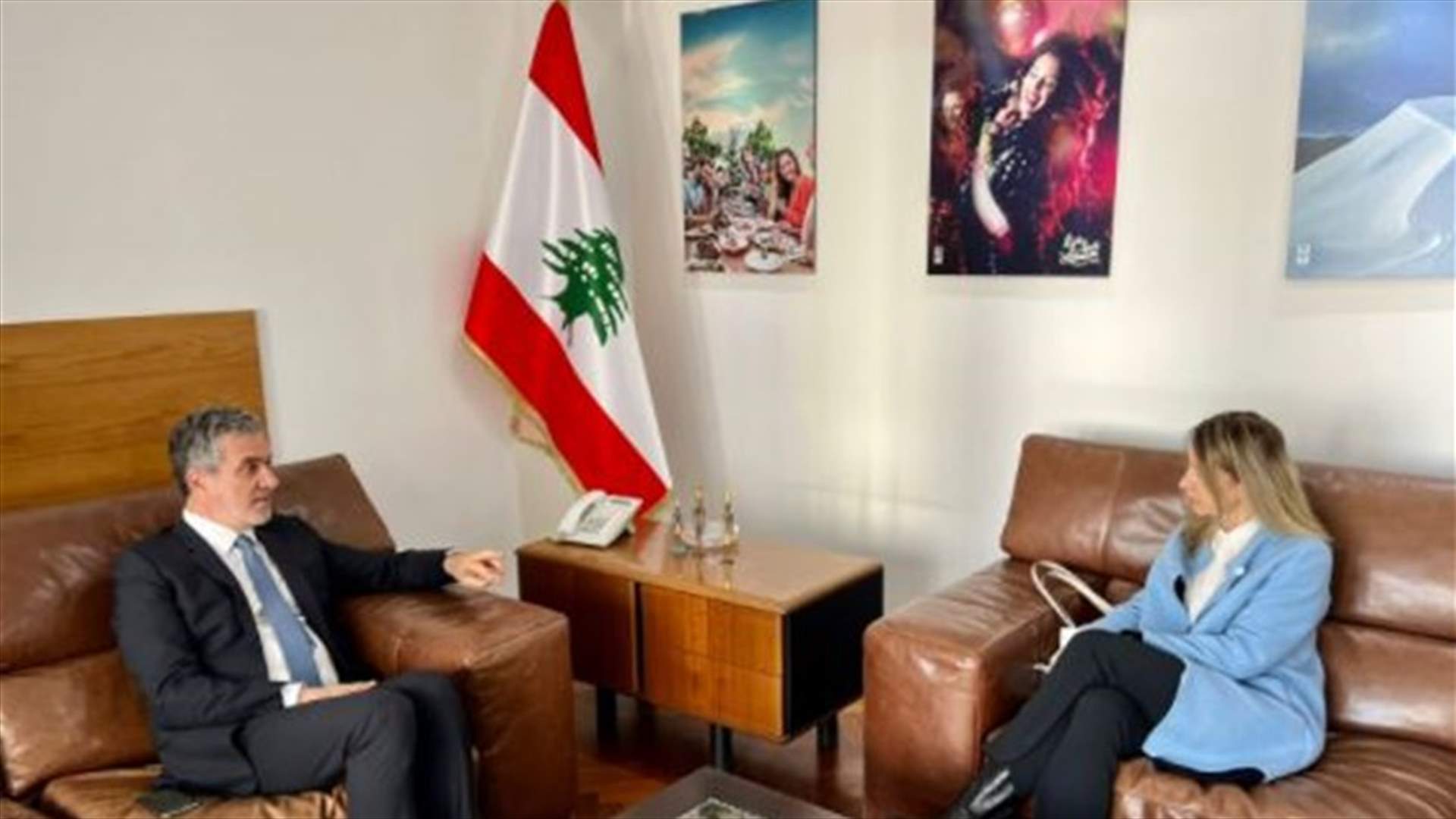 نصار عرض والسفيرة الإيطالية زيارته الأخيرة إلى فلورنسا