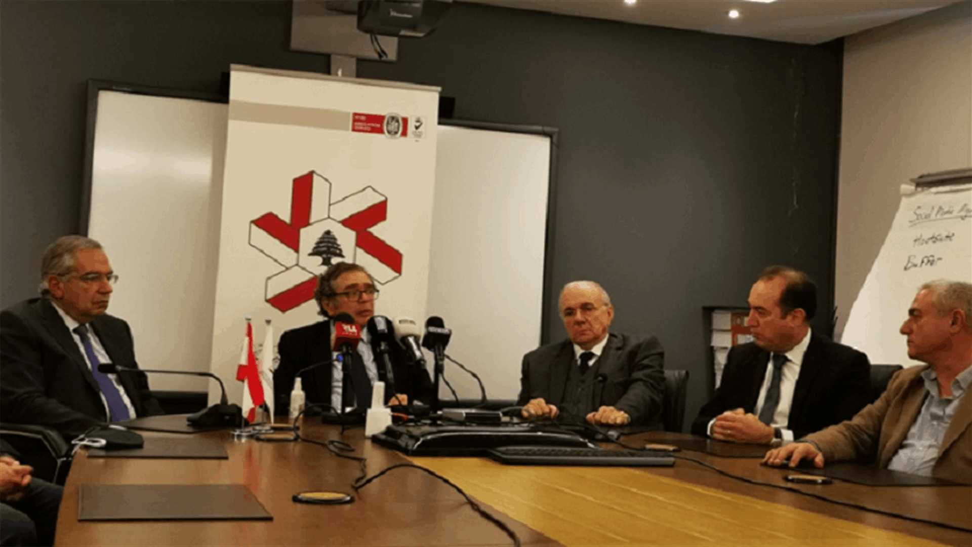 فادي الجميل يعلن الاتفاق على لائحة توافقية برئاسة سليم الزعني لانتخابات جمعية الصناعيين