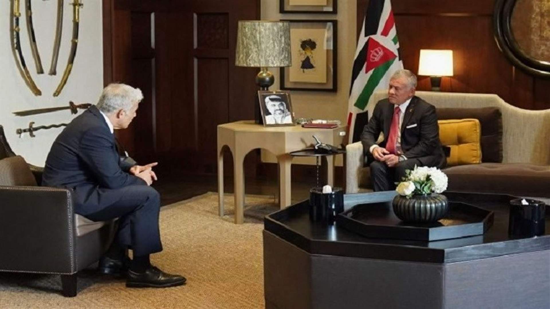 وزير الخارجية الإسرائيلي يبحث مع العاهل الأردني تهدئة التوتر في القدس