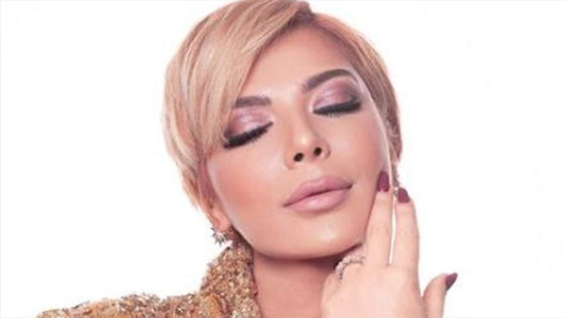 أصالة بدون فيلتر أو مكياج... شام الذهبي تنشر صورة والدتها