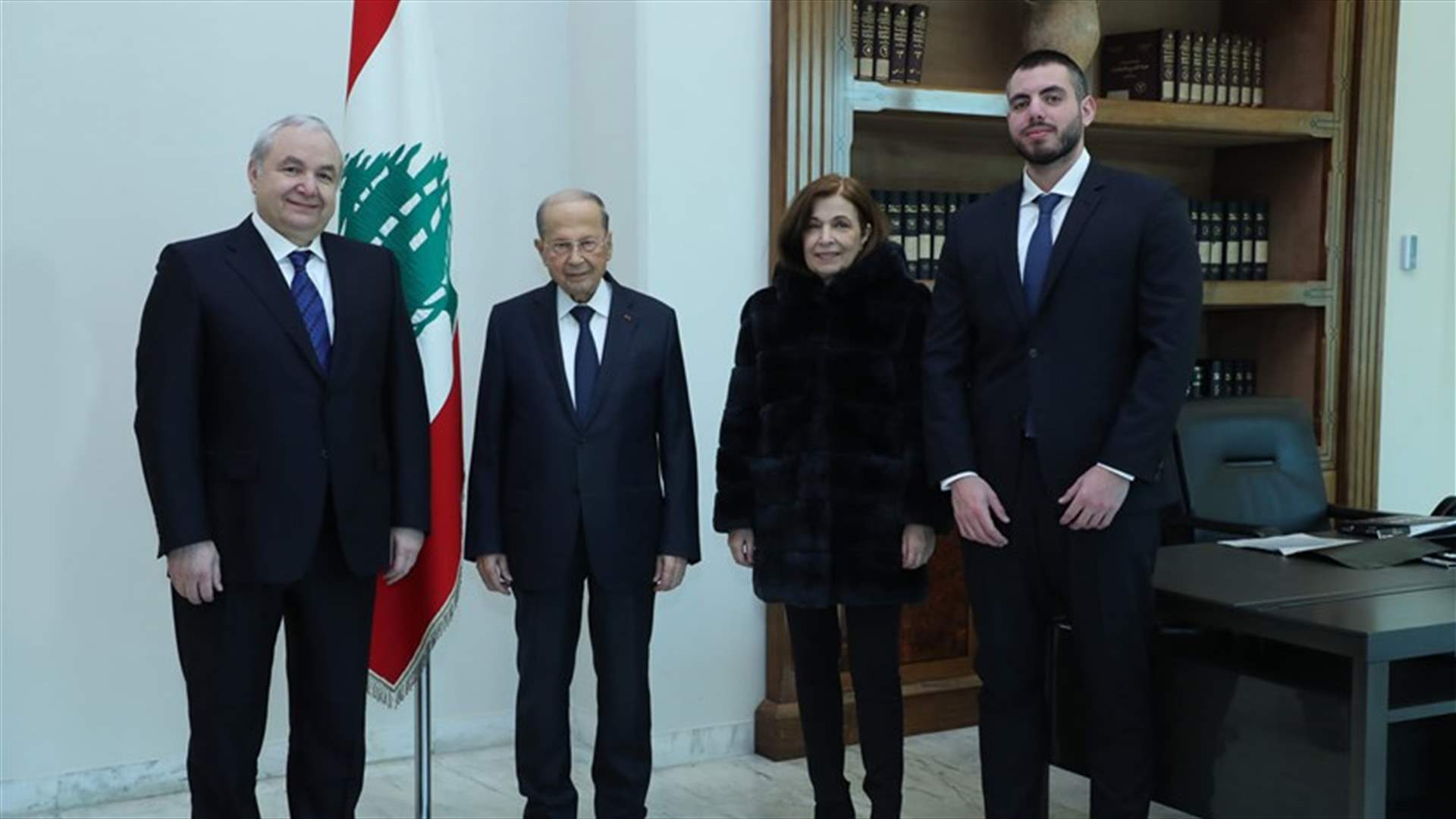الرئيس عون استقبل الياس المر ونجله وشقيقته