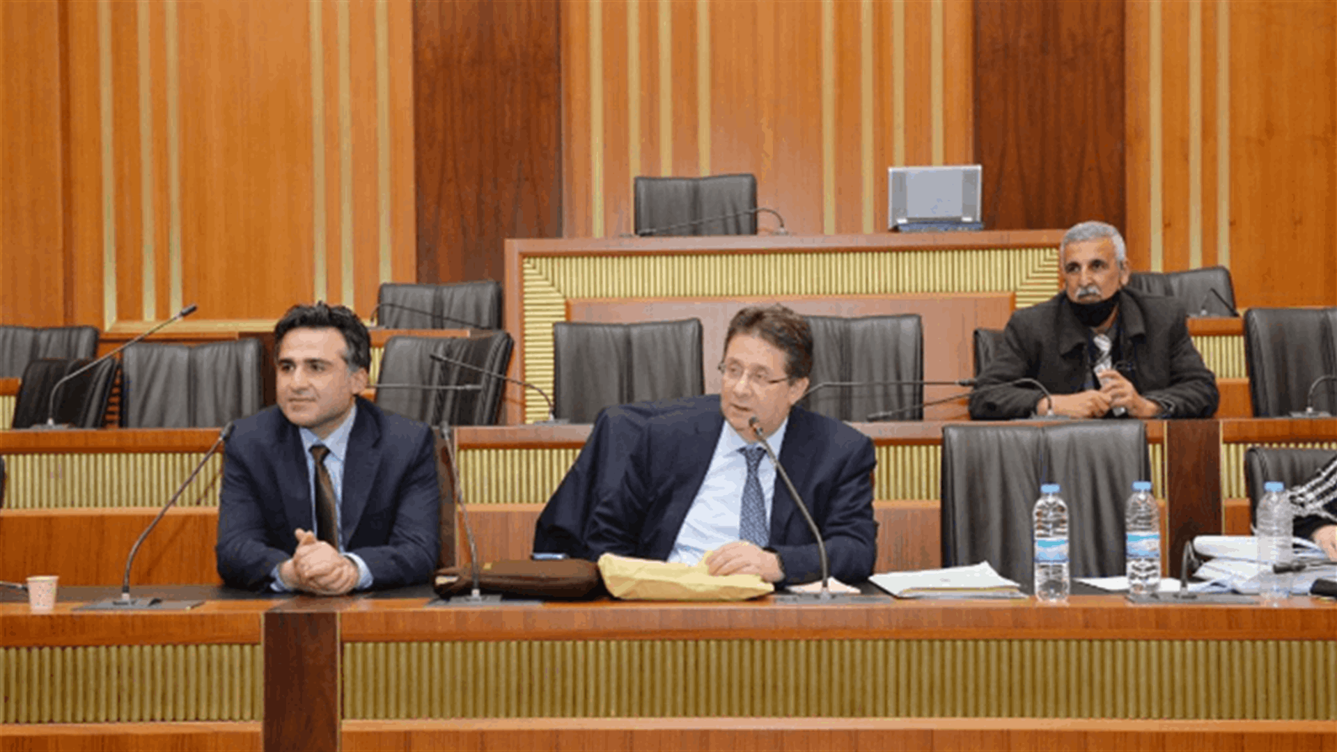 كنعان: لجنة المال أنهت مناقشة موازنة 3 وزارات والثغرات بالاعتمادات الى الجلسة الختامية