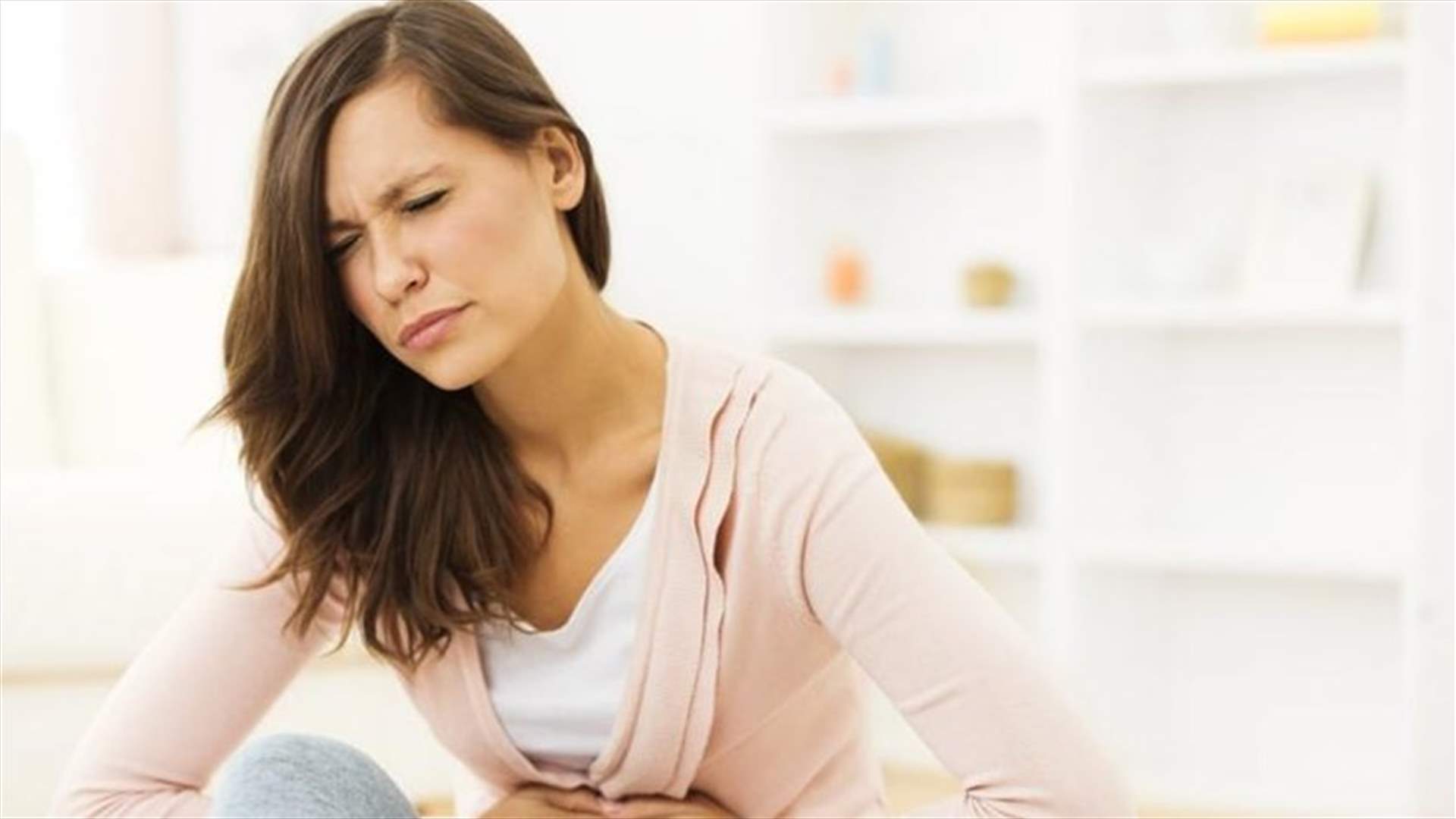 آلام البطن... ما هي الأسباب؟