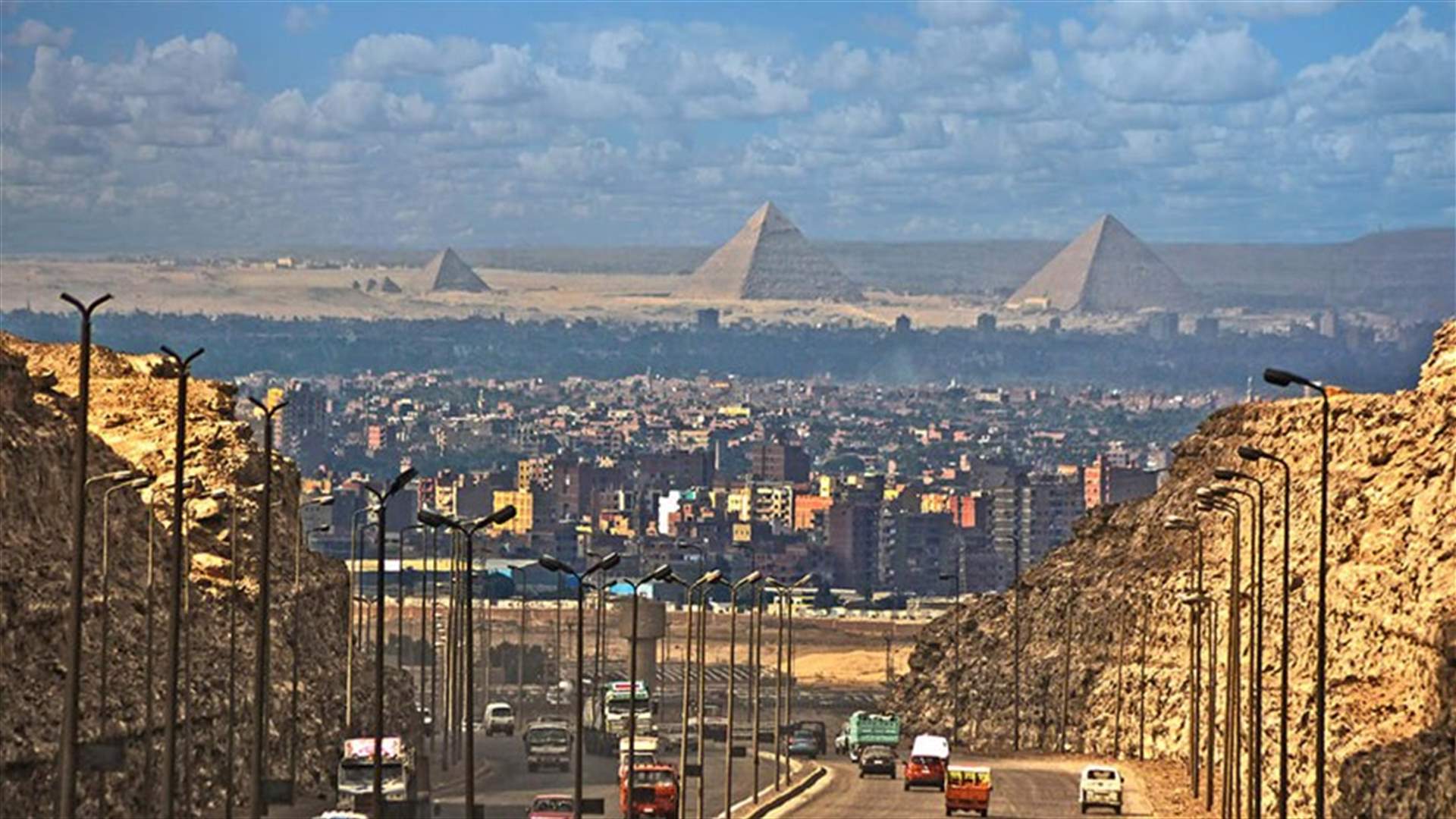 مصر وإسرائيل والإمارات تبحث استقرار سوق الطاقة خلال قمة بشرم الشيخ