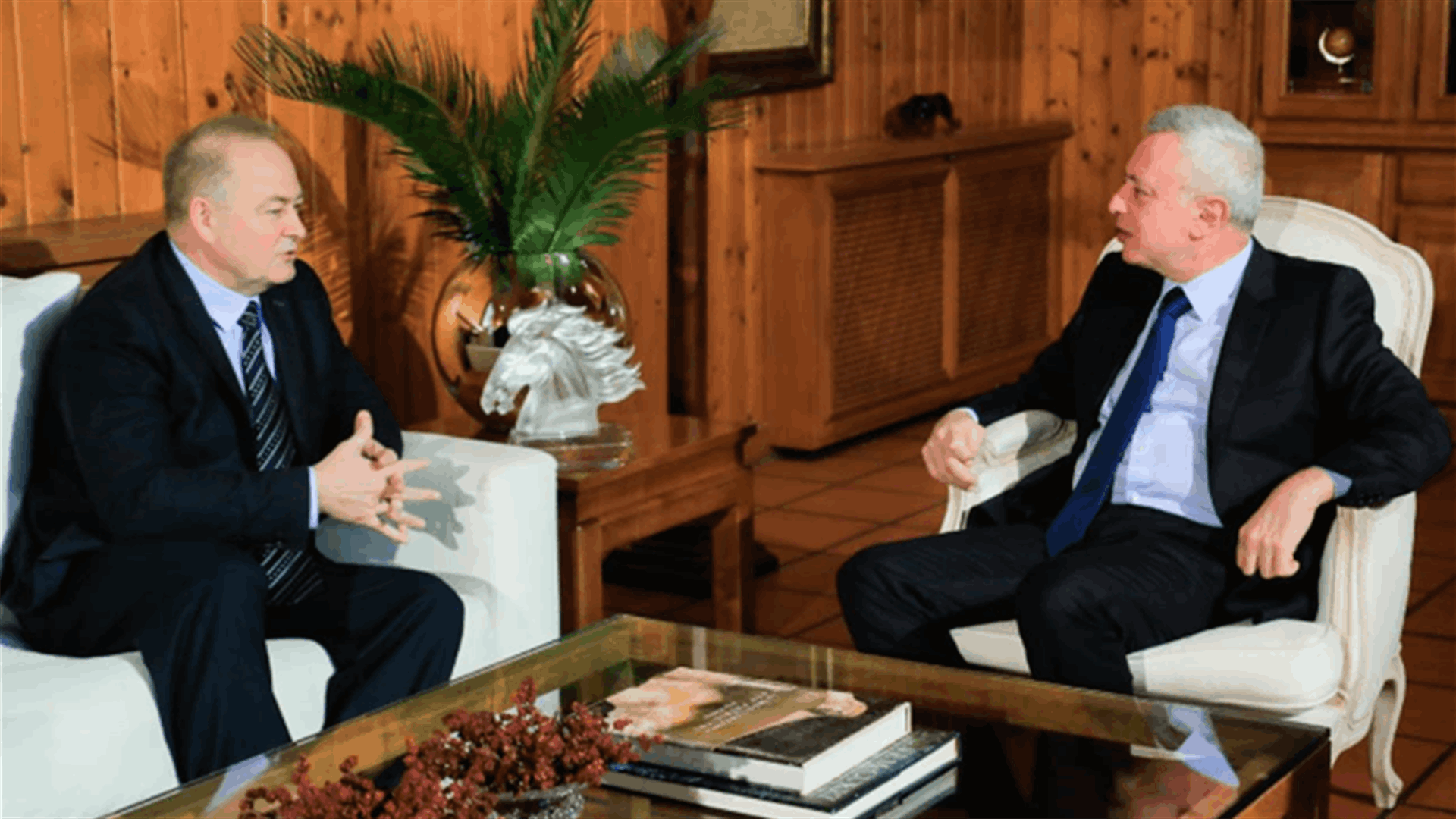 فرنجيه استقبل السفير الروسي وبحثا في الاوضاع العامة والازمة بين روسيا