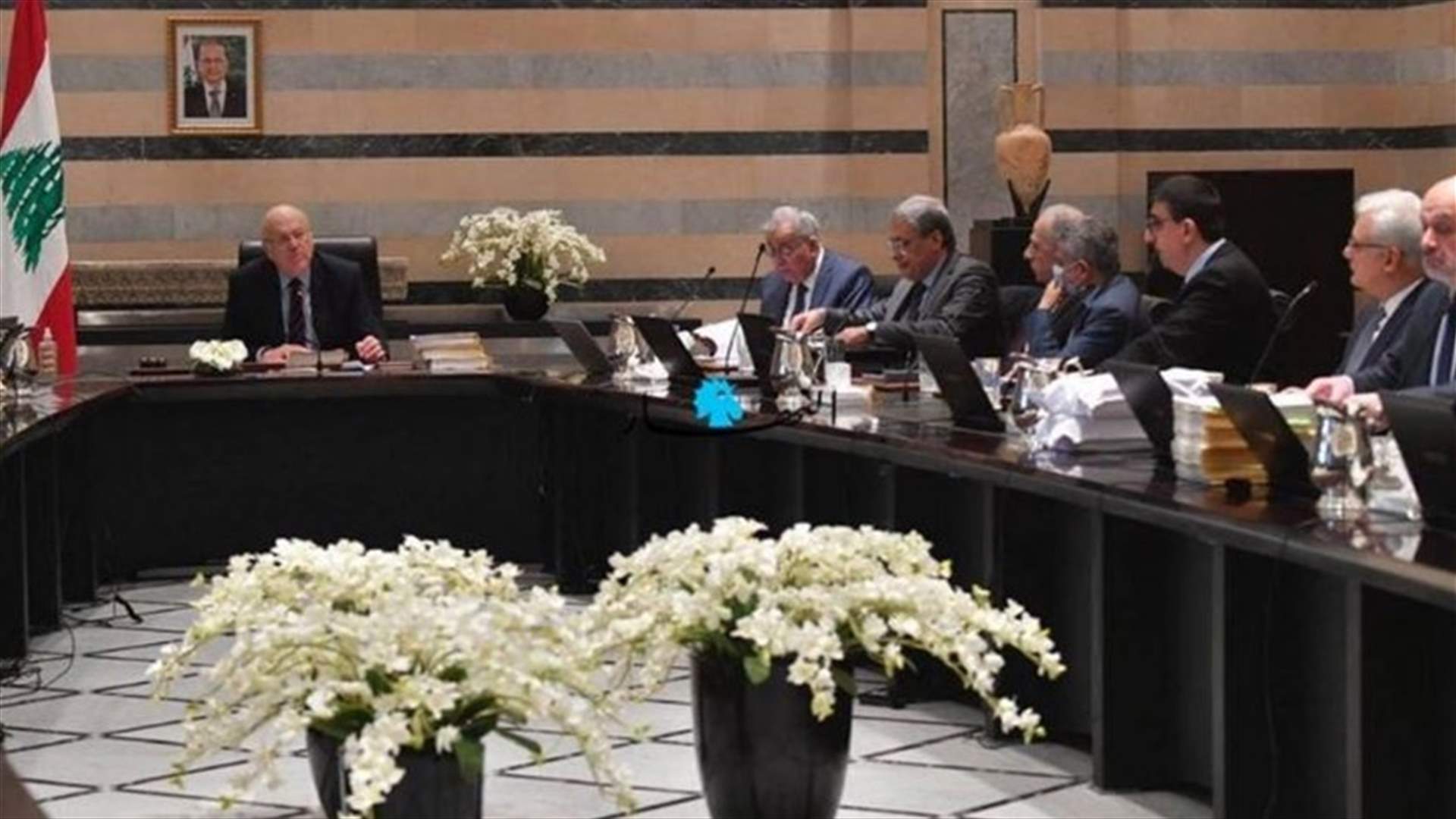 مجلس الوزراء: "ترقيع بترقيع" (نداء الوطن)