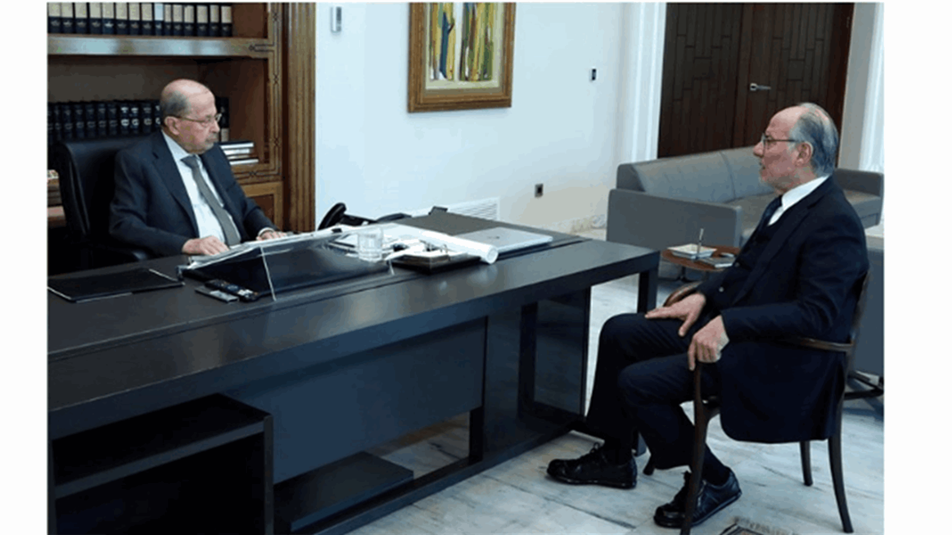 President Aoun discusses Lebanese University affairs with Education Minister