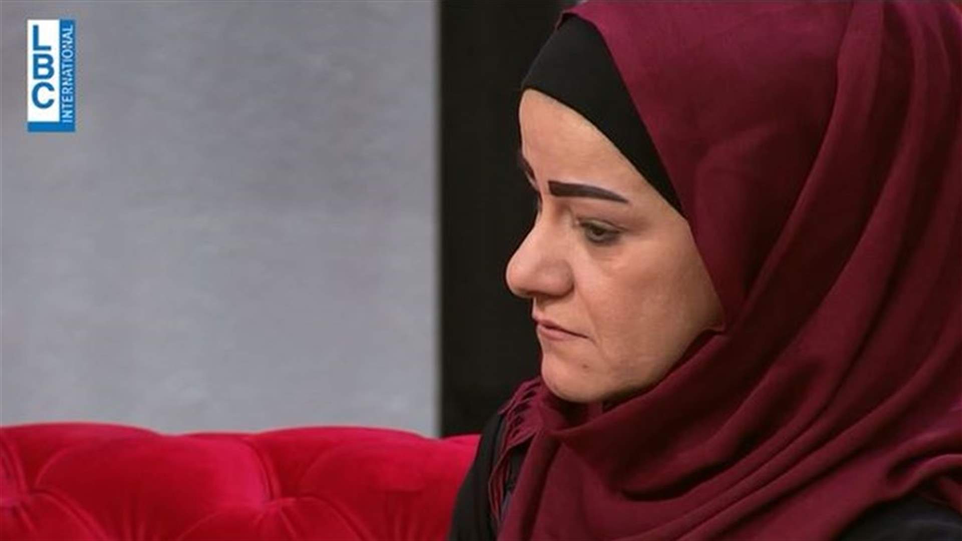 تركت عائلتها وتخلّت عن ممتلكاتها وخلعت الحجاب من أجل الحب... قصة رجاء التي تركها زوجها من دون تبرير