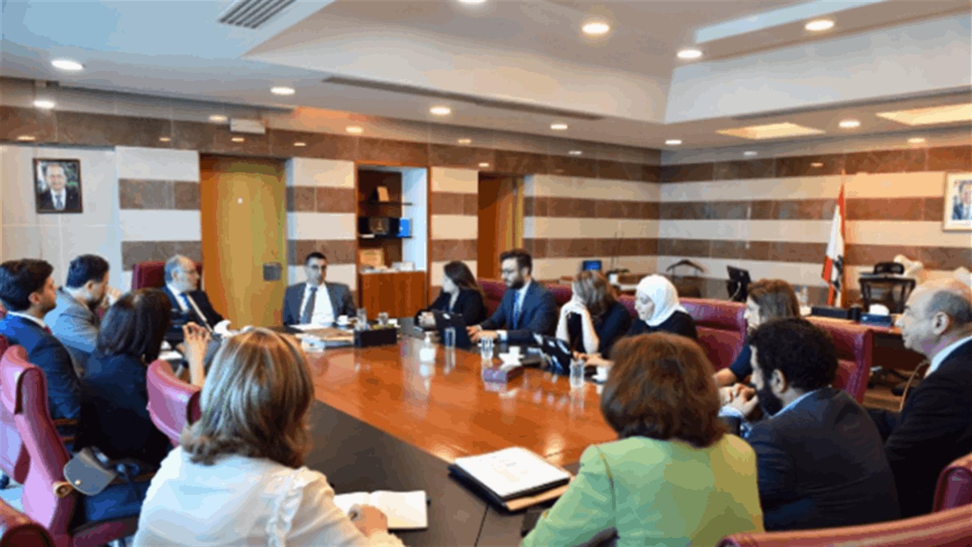 إجتماع تنسيقي بين الحلبي والحجار والبنك الدولي حول تنفيذ برنامج شبكة الحماية الإجتماعية