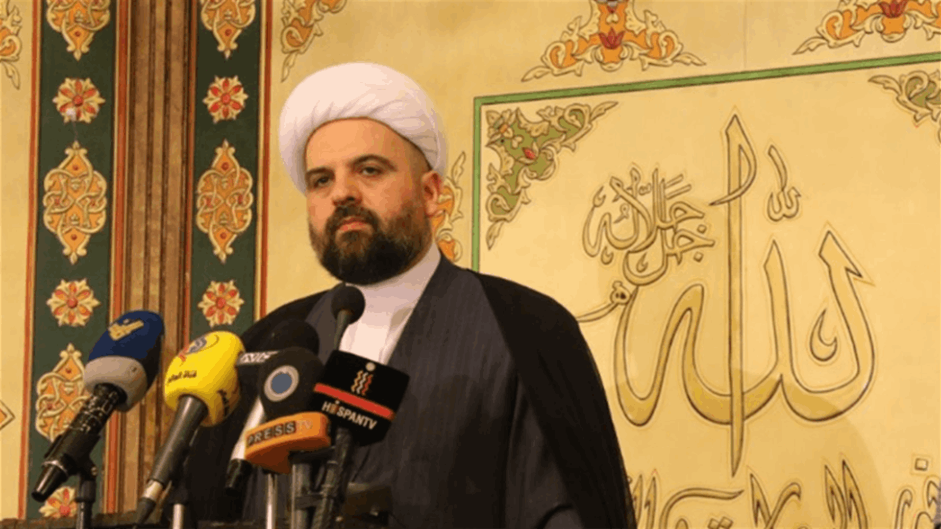 المفتي قبلان : البلد في حاجة ماسة لتعديل القانون التأسيسي للدولة لنسف دولة الطائفية